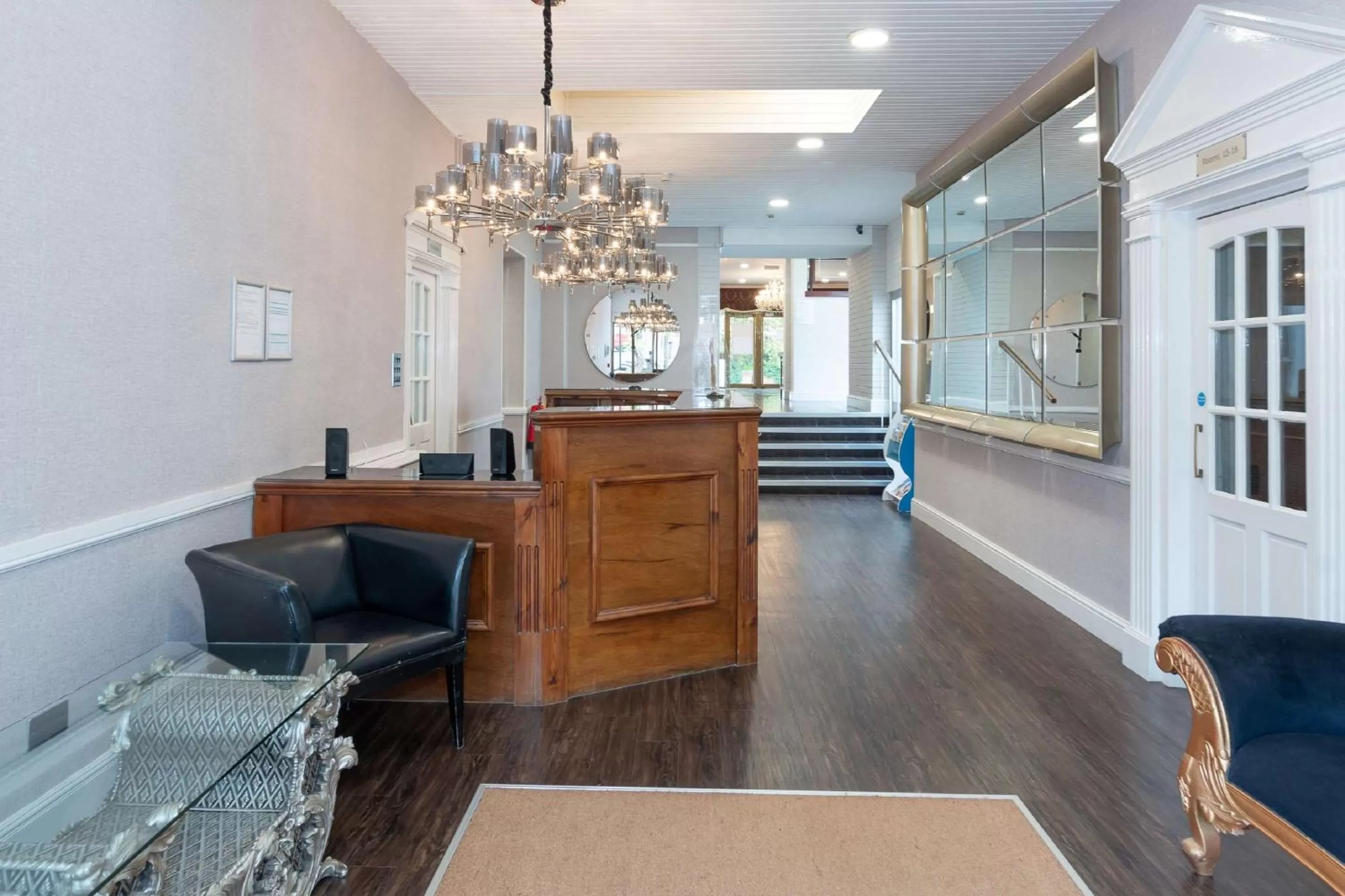 Lobby or reception in The Jephson Hotel; BW Signature Collection