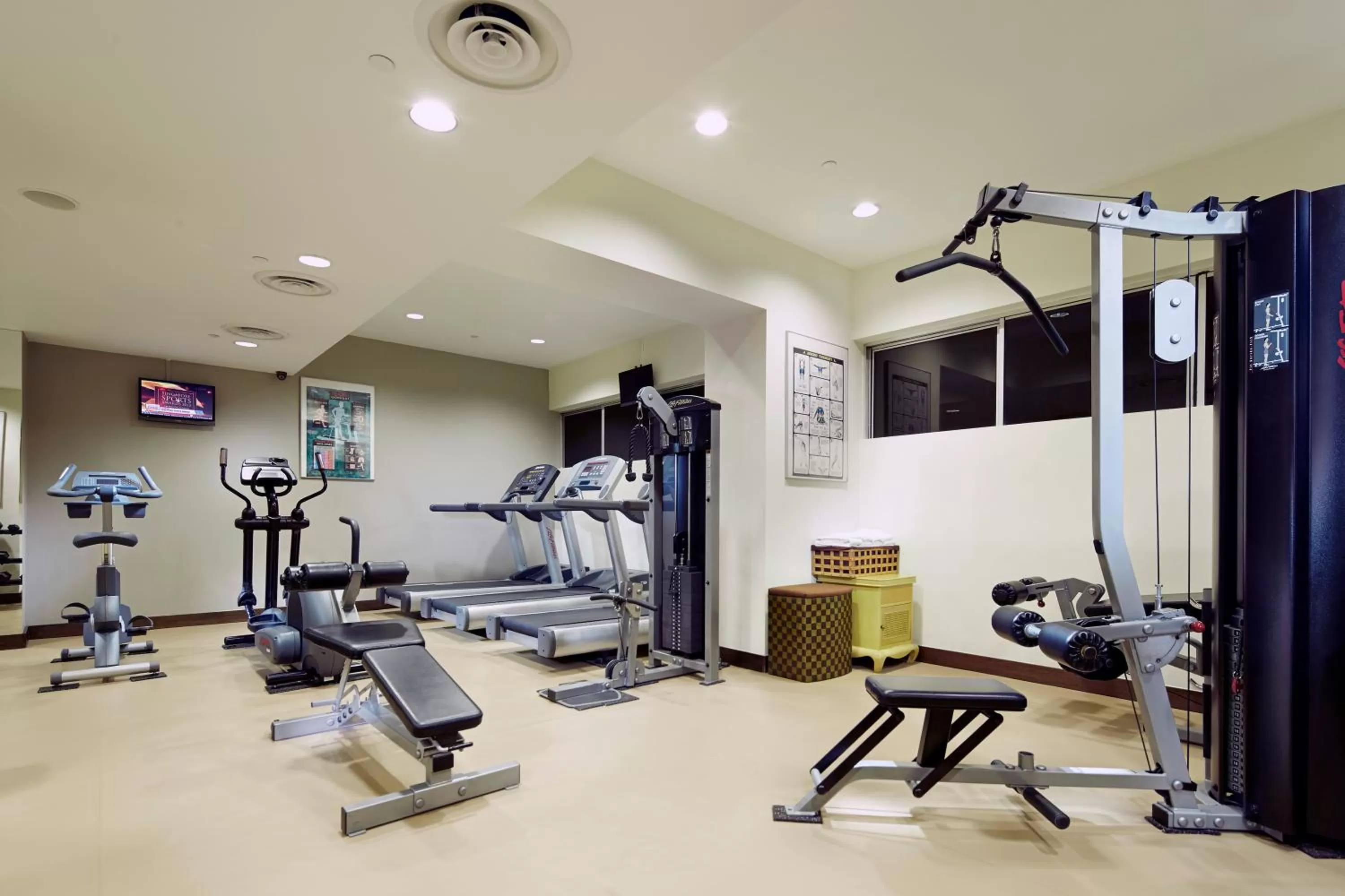 Fitness centre/facilities in Furama RiverFront