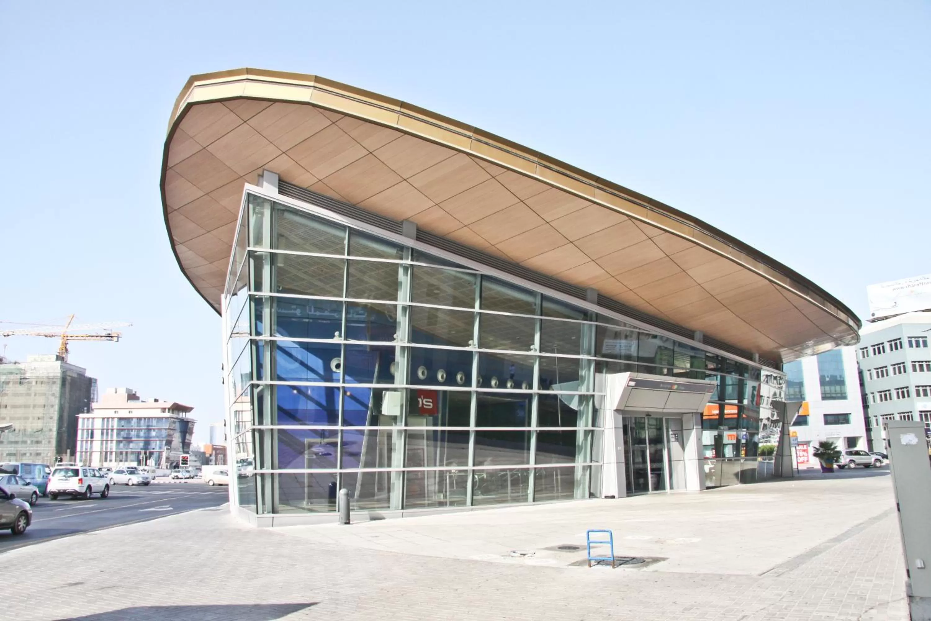 Nearby landmark in Regent Palace Hotel