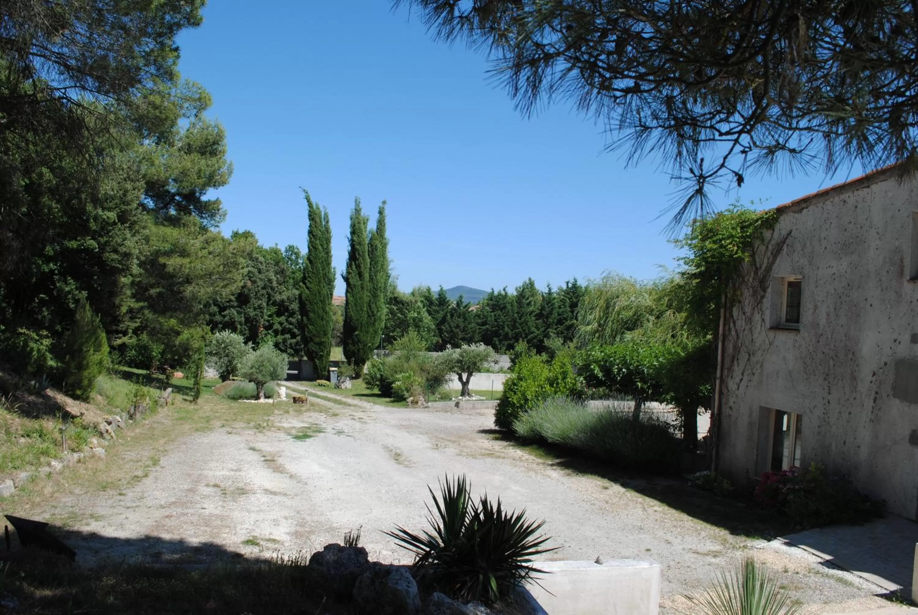 Property building in Chambres d'hôtes & Spa le Relais de la Cavayere