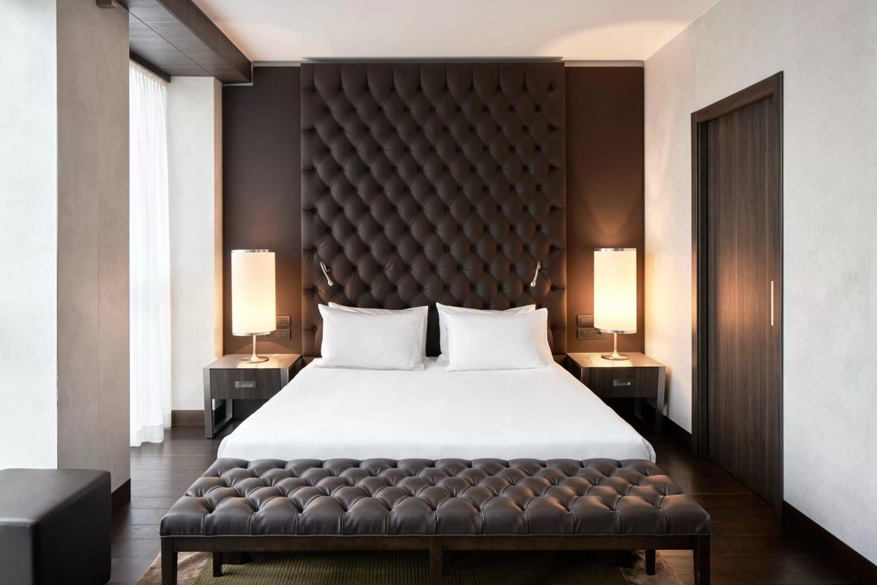 Photo of the whole room, Bed in Hyatt Centric Milan Centrale