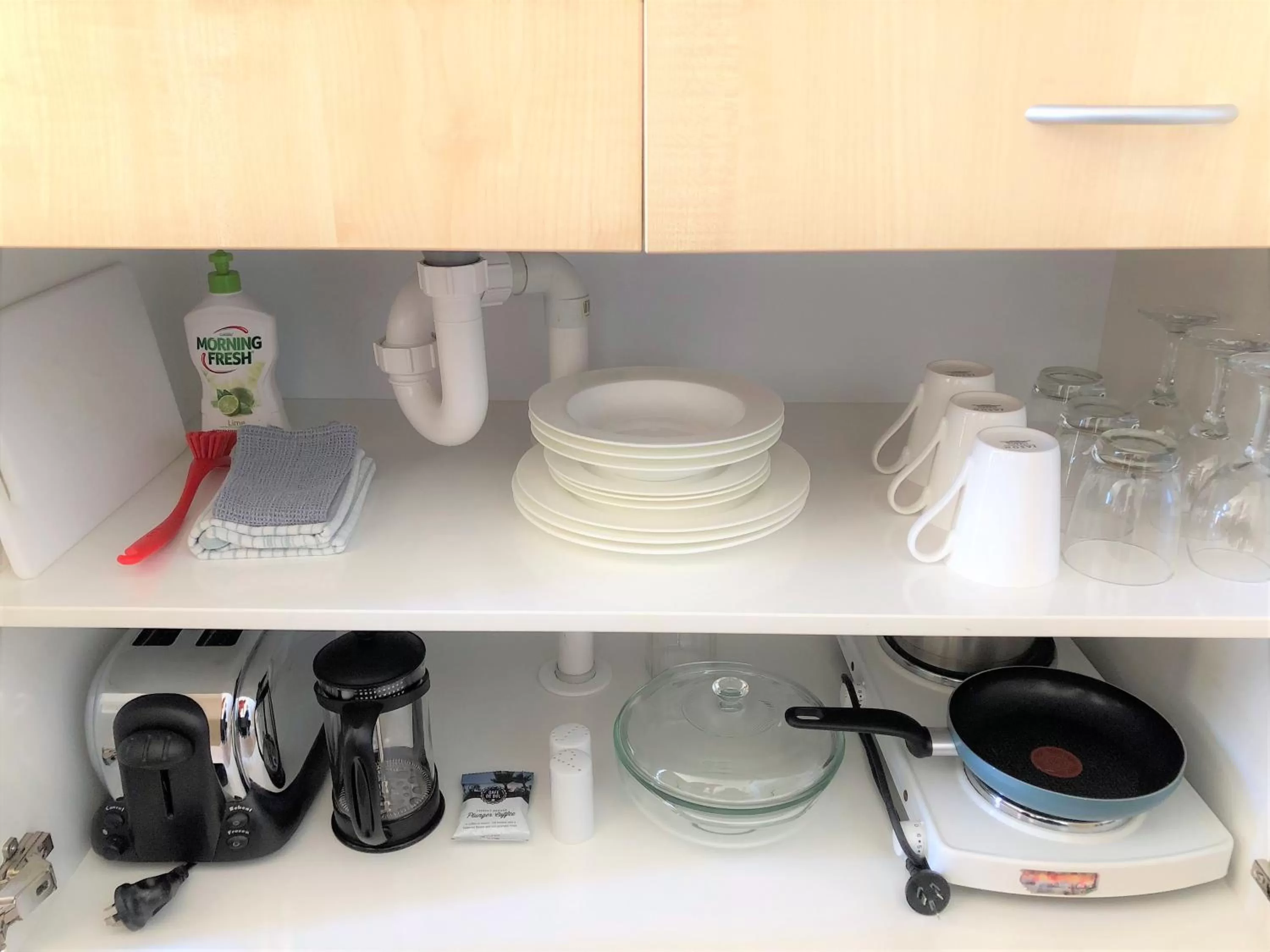 Kitchen or kitchenette in Bella Vista Motel Te Anau