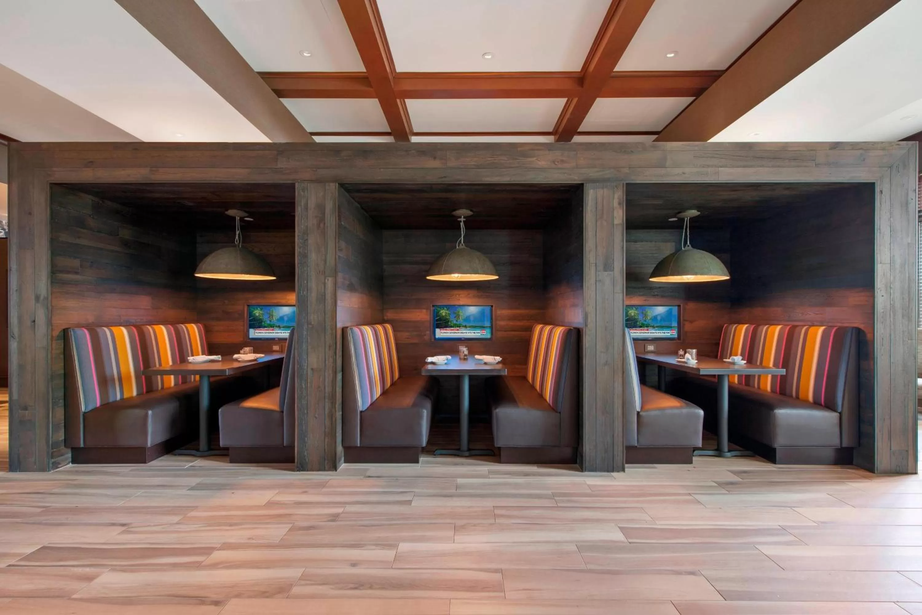 Restaurant/places to eat in Bridgewater Marriott