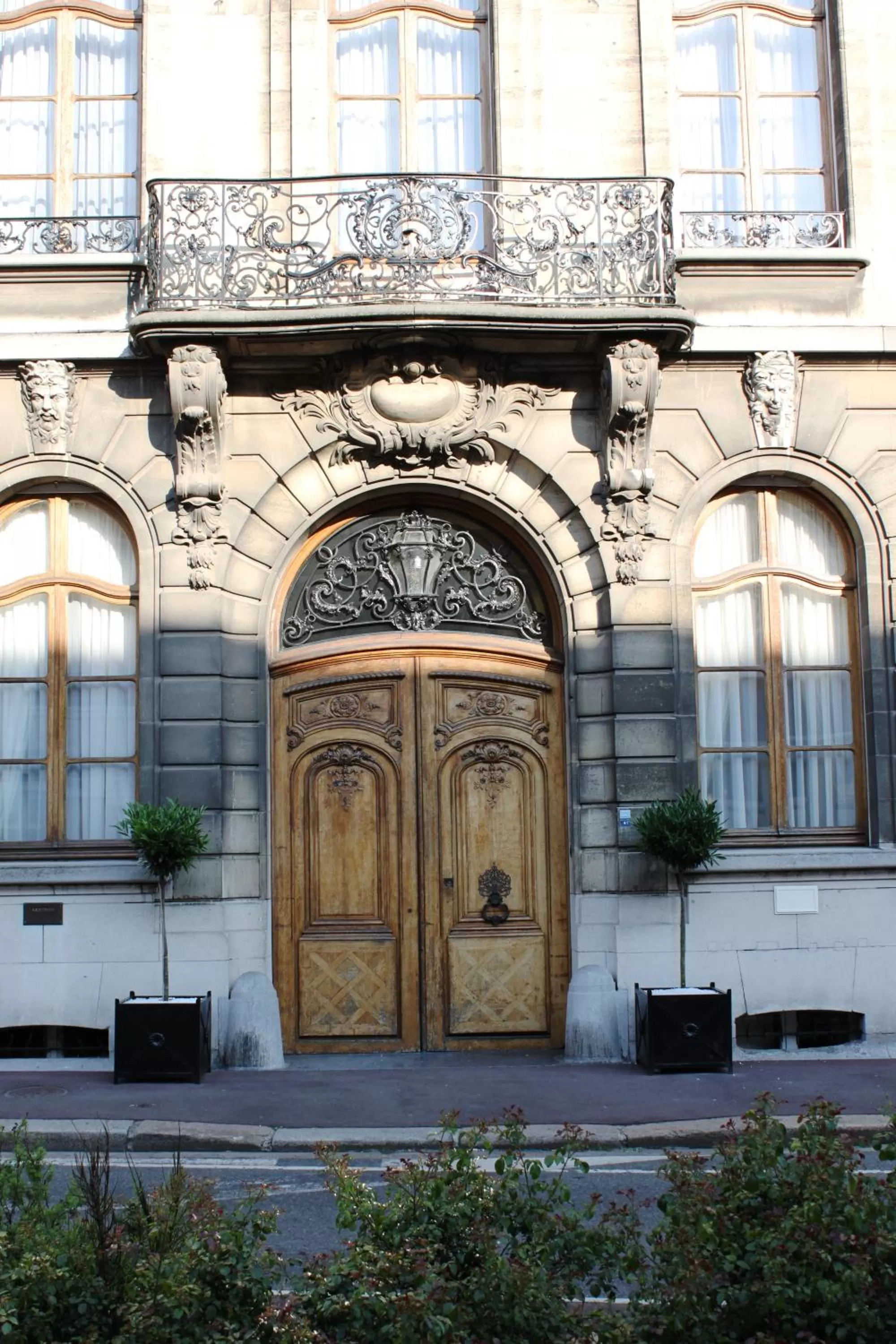 Facade/entrance in Résidence et Chambres d'Hôtes de La Porte d'Arras