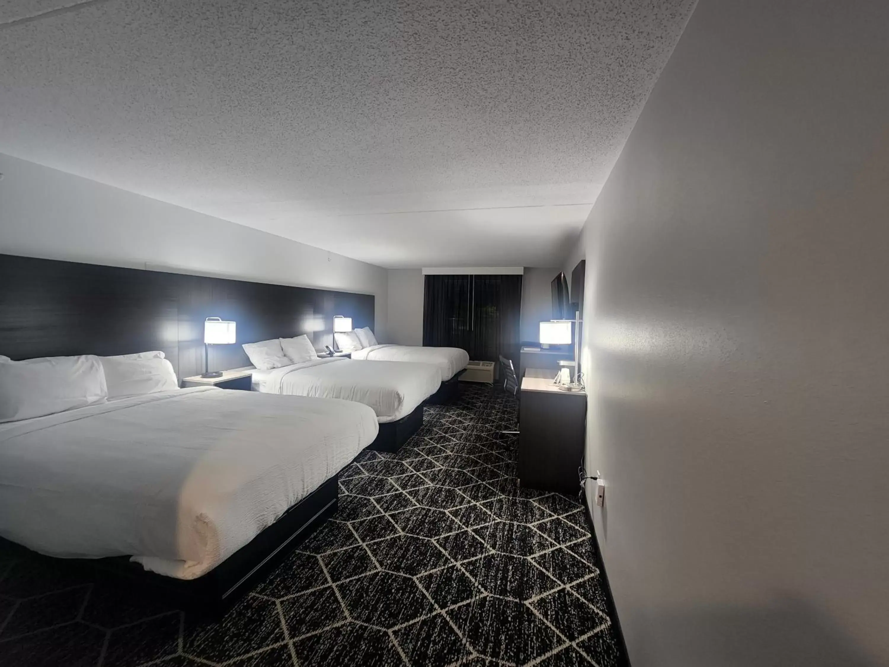 Queen Room in The George NY Queen Room in The George NY