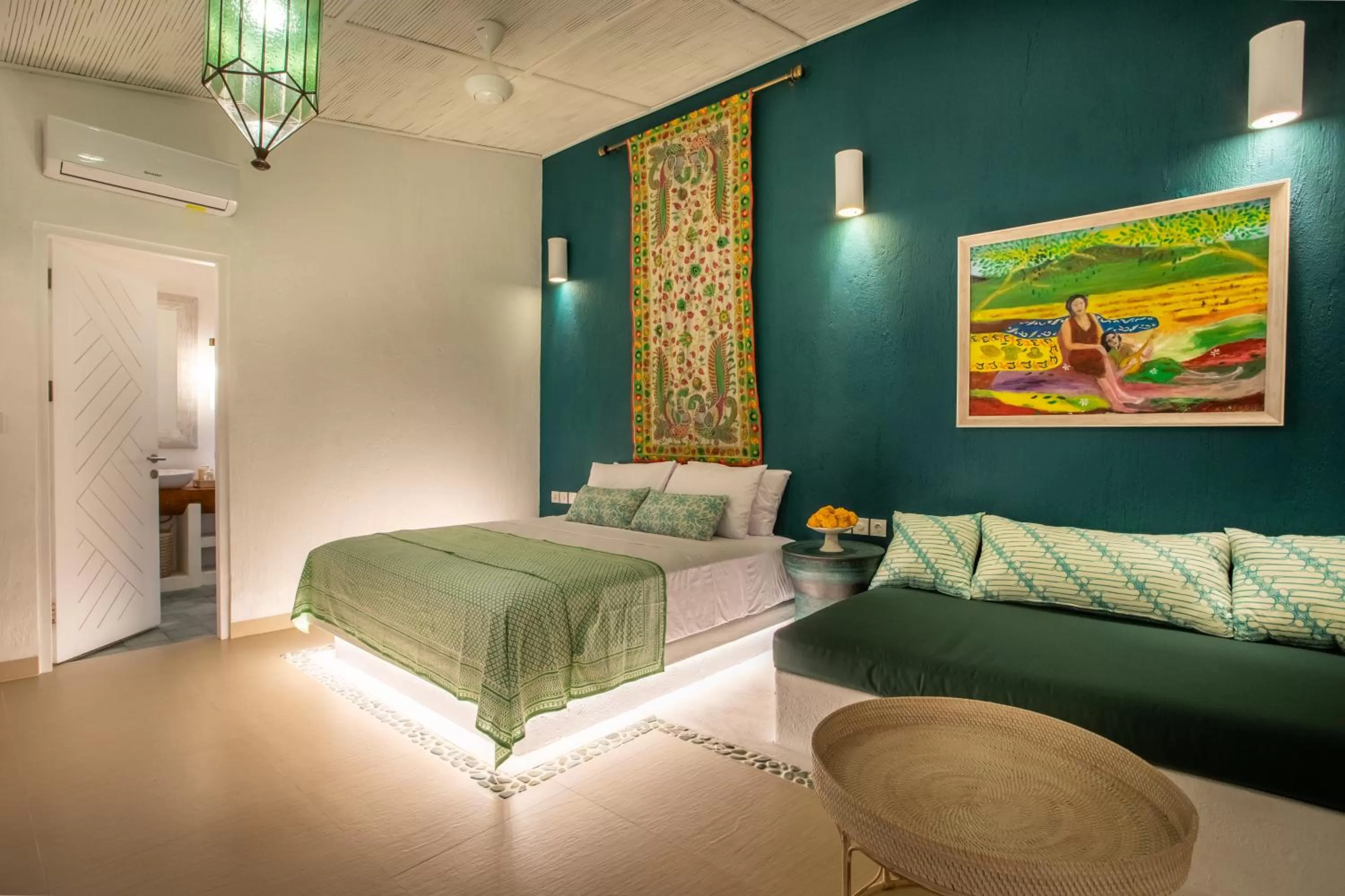 Bed in PinkPrivate Sanur - for Cool Adults Only