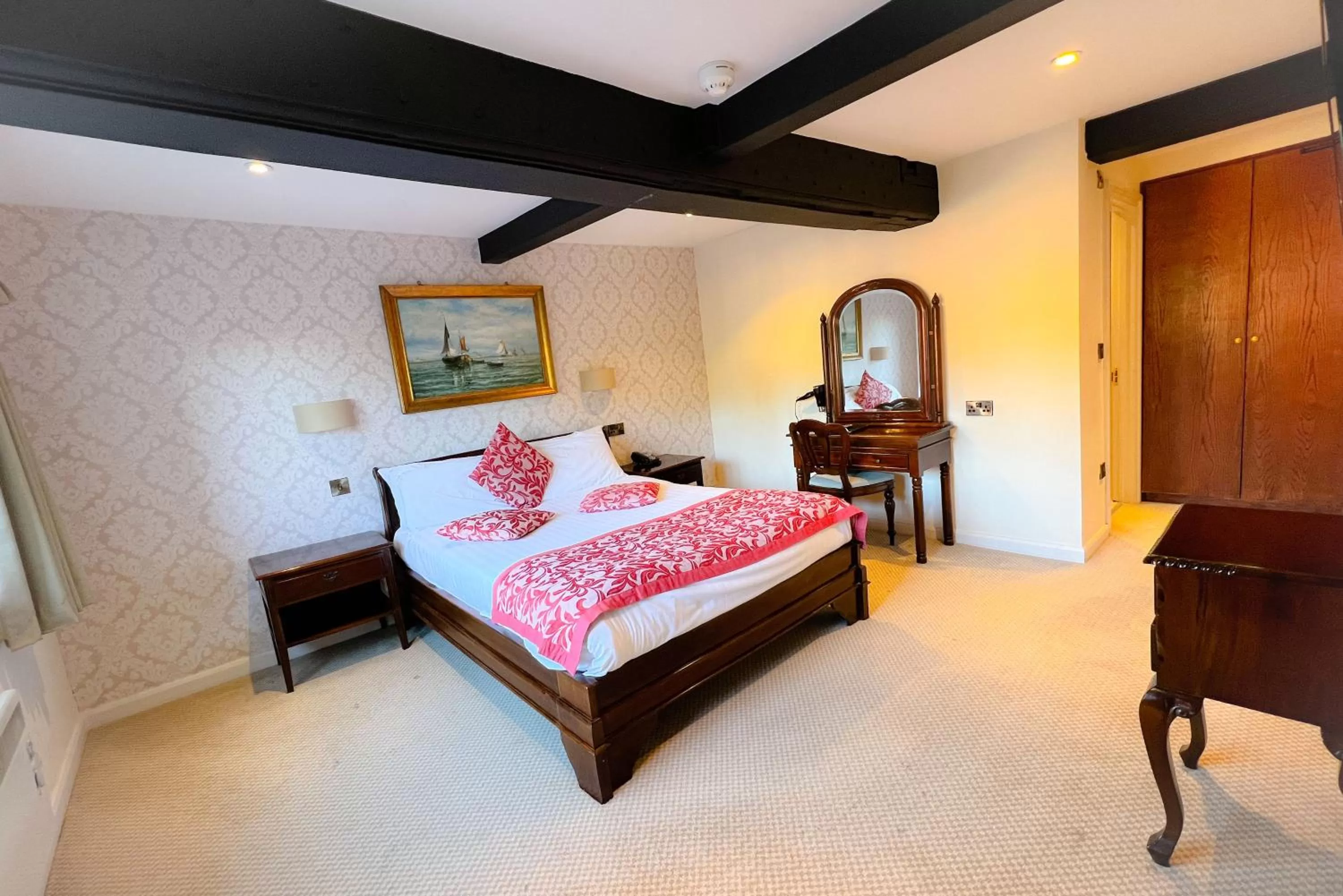 Bedroom, Bed in Castle Bromwich Hall Hotel, BW Signature Collection by Best Western