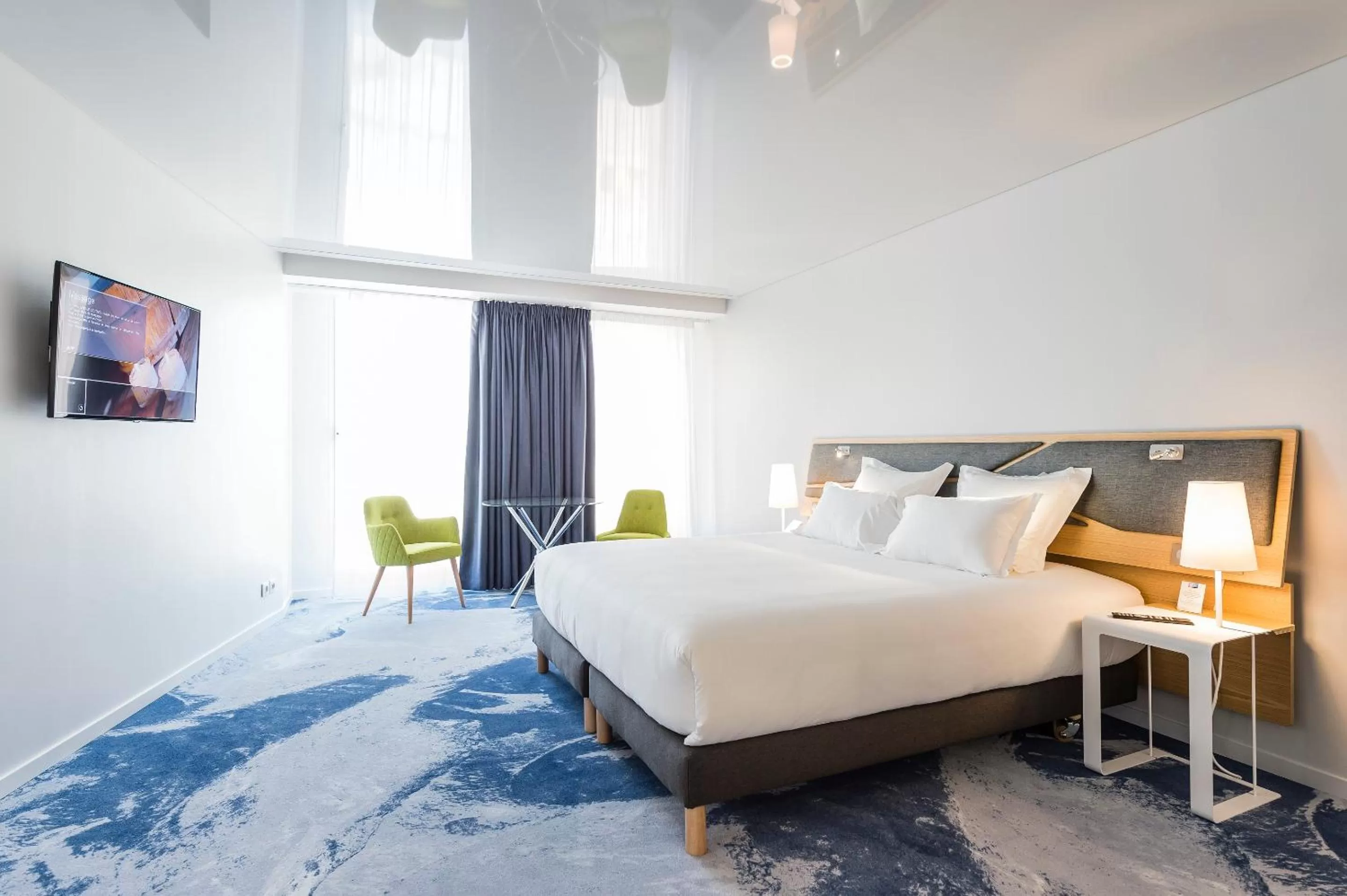 Bed in Seeko'o Hotel Bordeaux