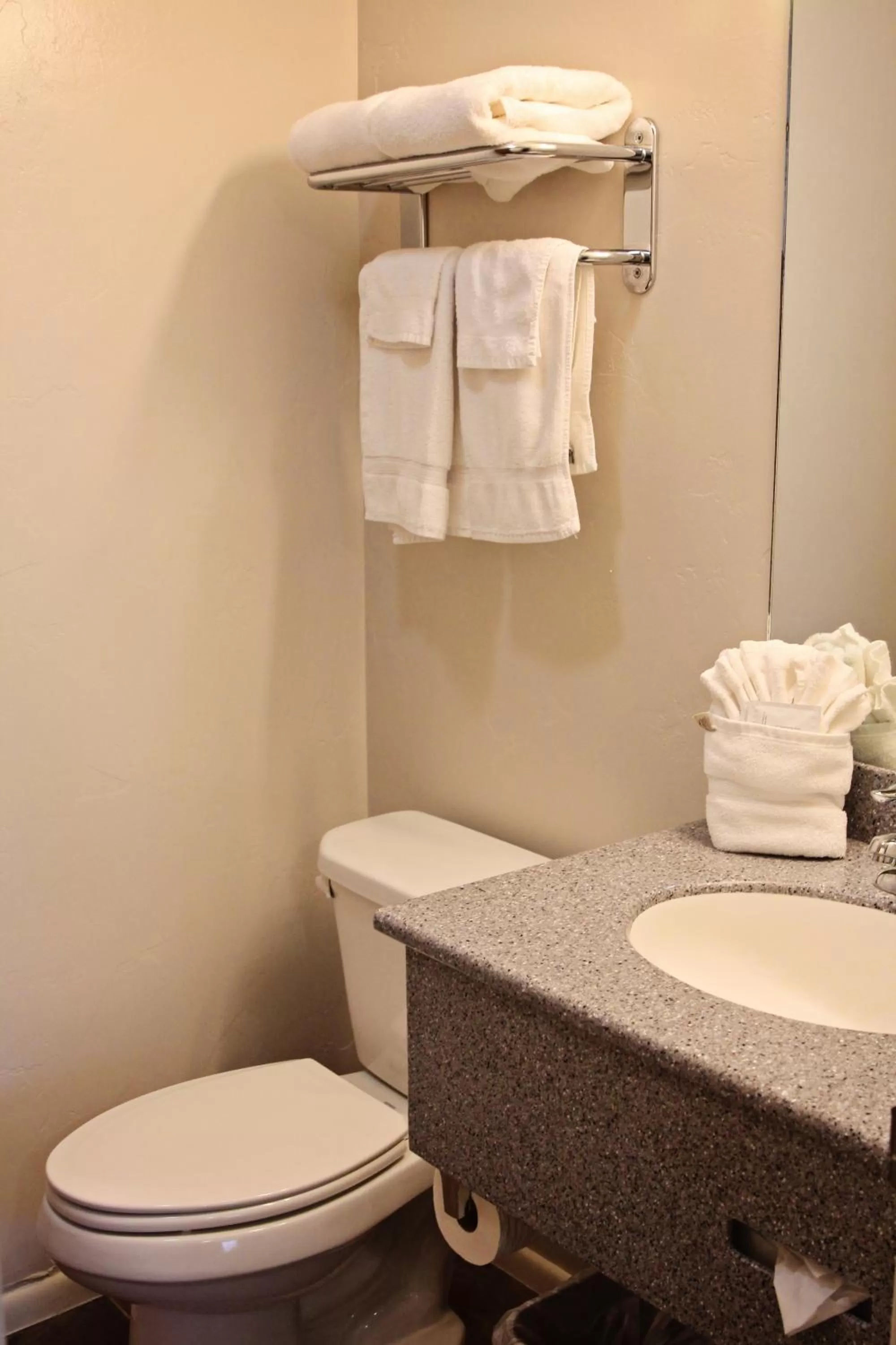 Bathroom in Bowen Motel