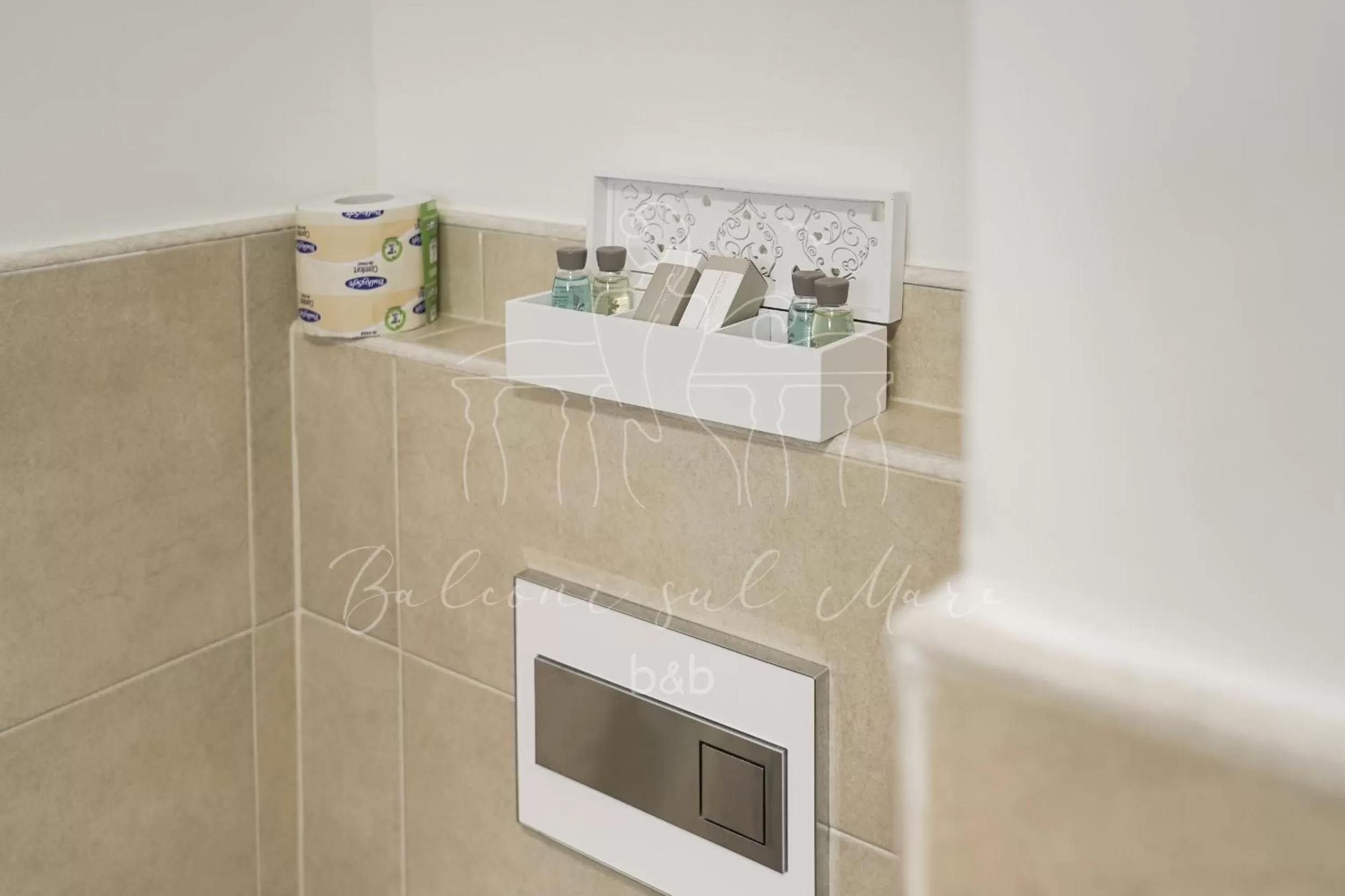 Bathroom in Balconi sul mare