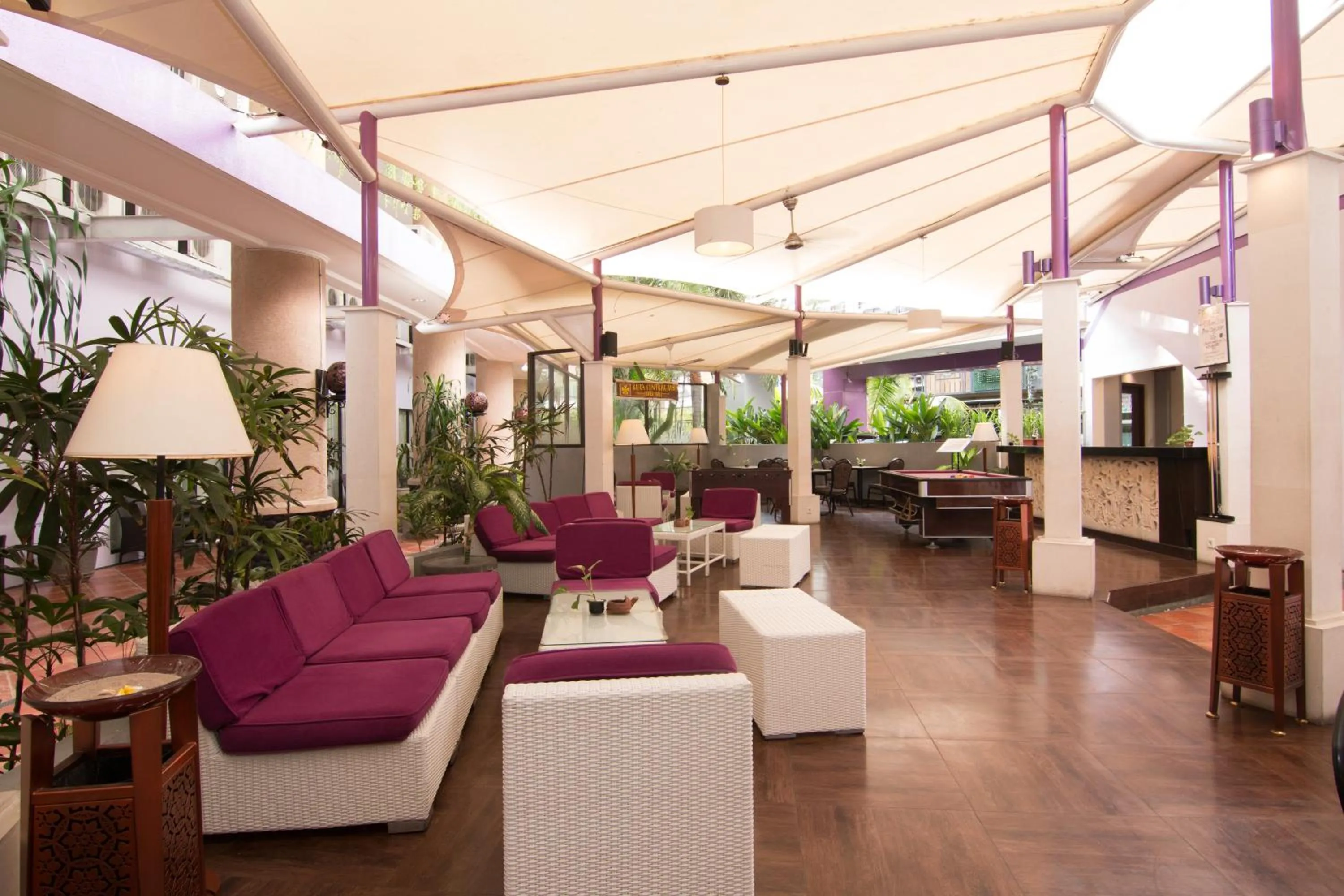 Lounge or bar in Kuta Central Park Hotel