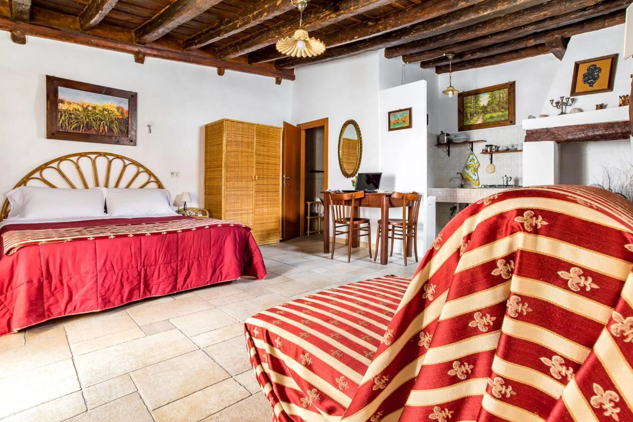 Photo of the whole room, Bed in B&B Borgo San Martino