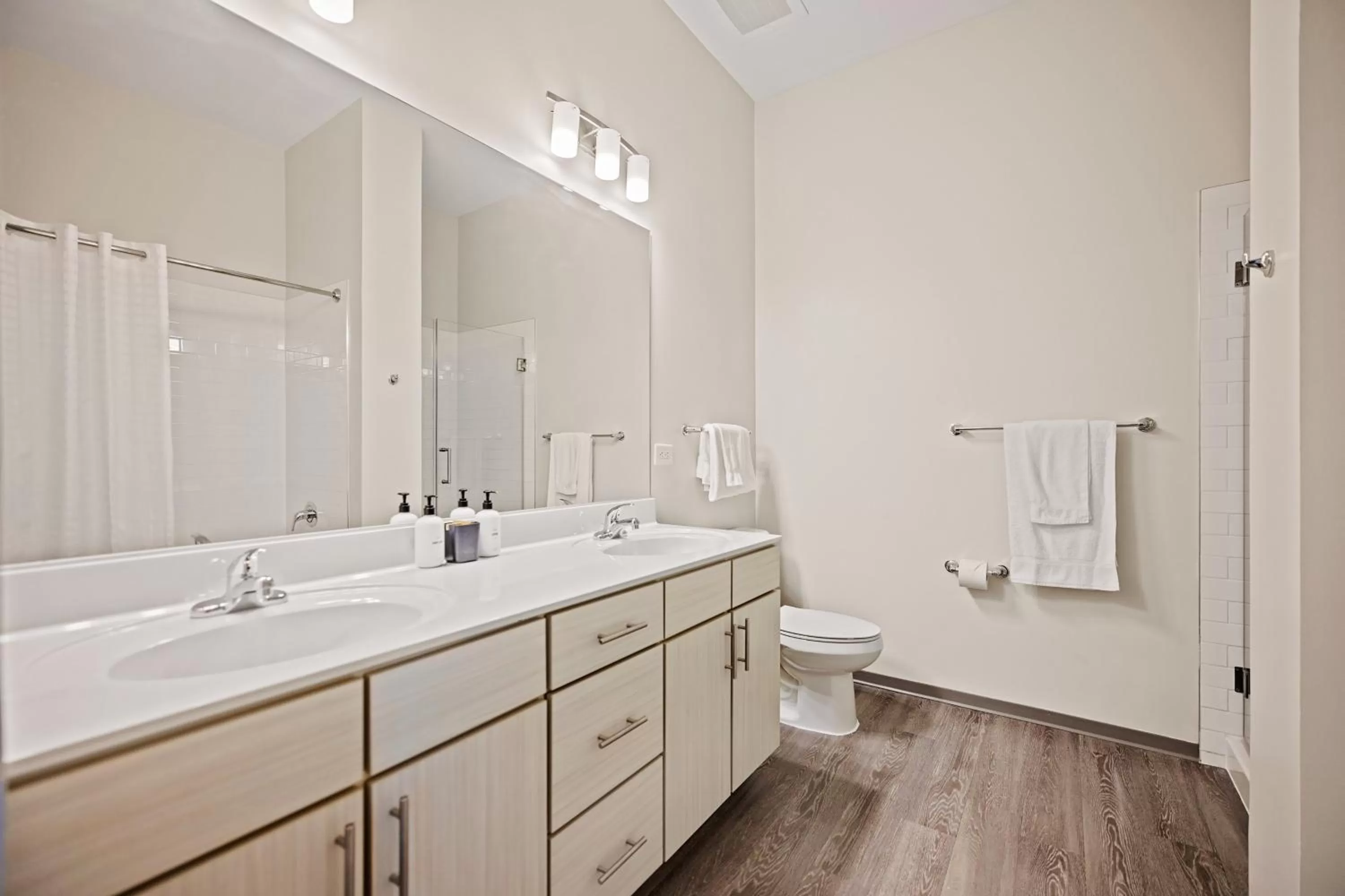Bathroom in Placemakr Premier SoBro