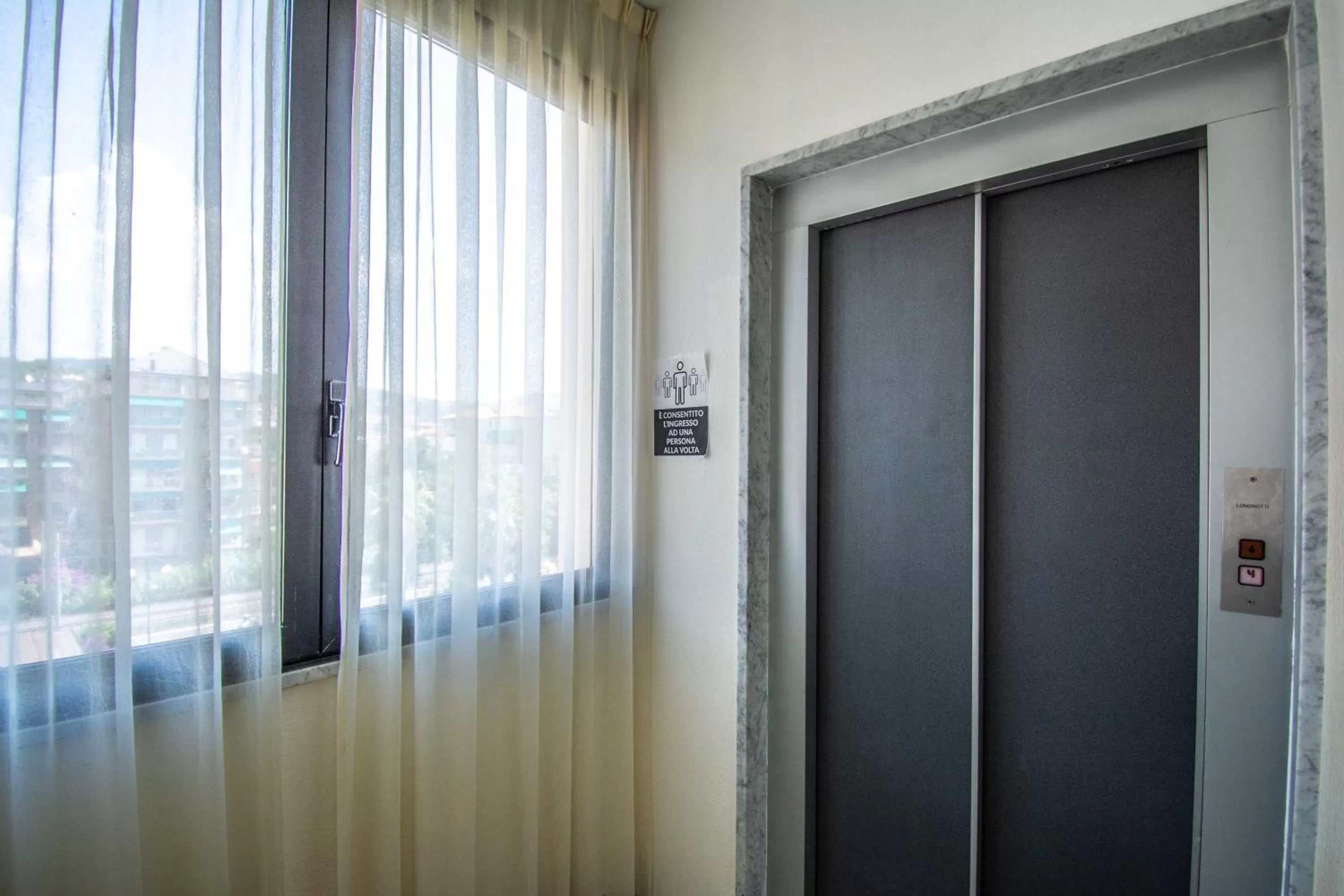 elevator in Hotel San Pietro Chiavari