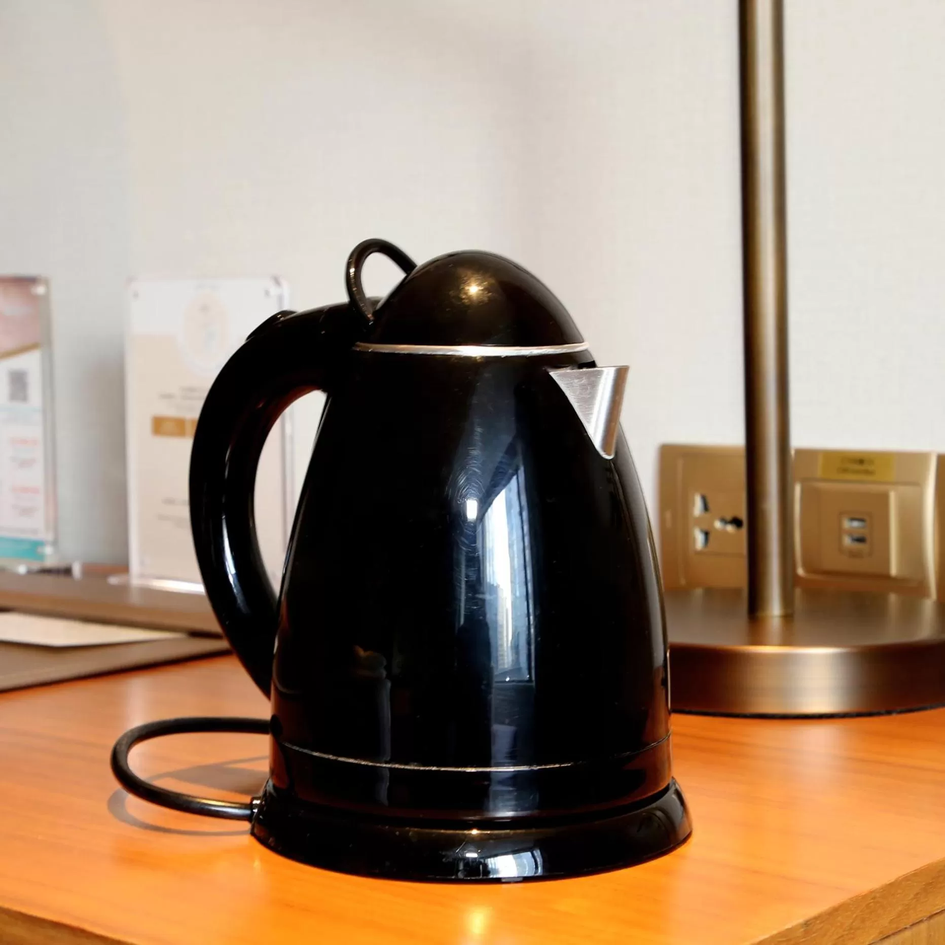 Coffee/tea facilities in Shangri-La Qingdao