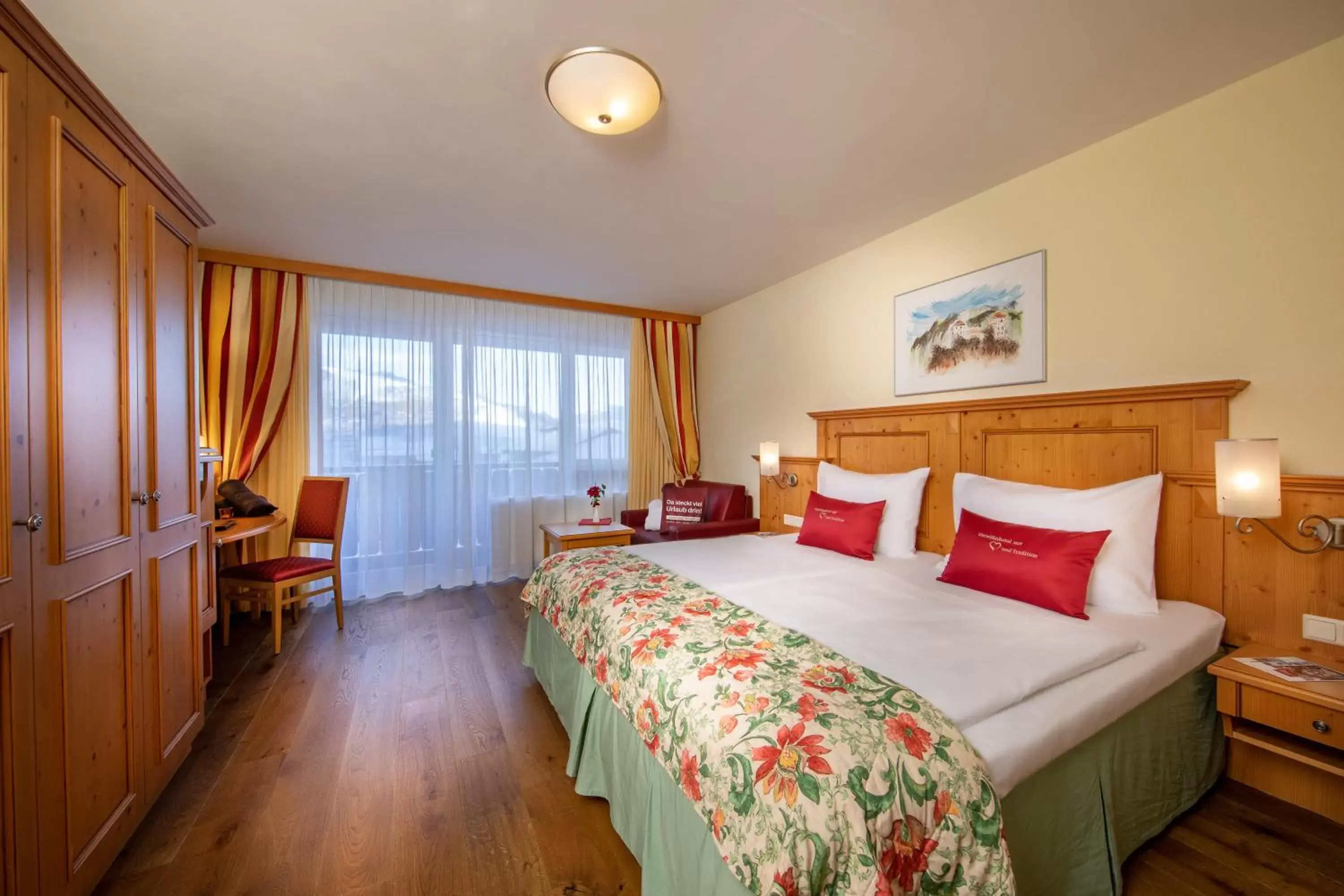 Standard Double Room with Balcony and Mountain View in Vötter's Hotel Standard Double Room with Balcony and Mountain View in Vötter's Hotel