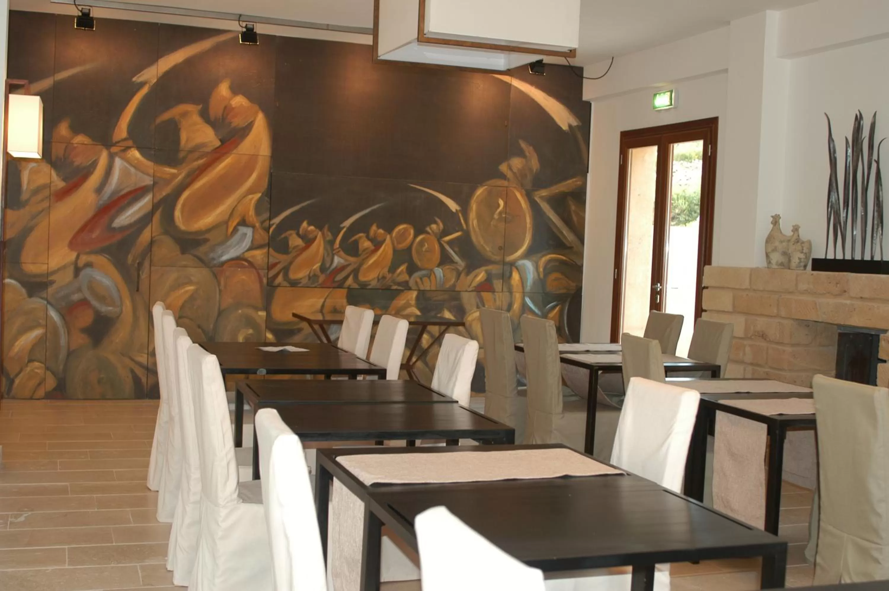 Restaurant/places to eat in Relais Parco Cavalonga