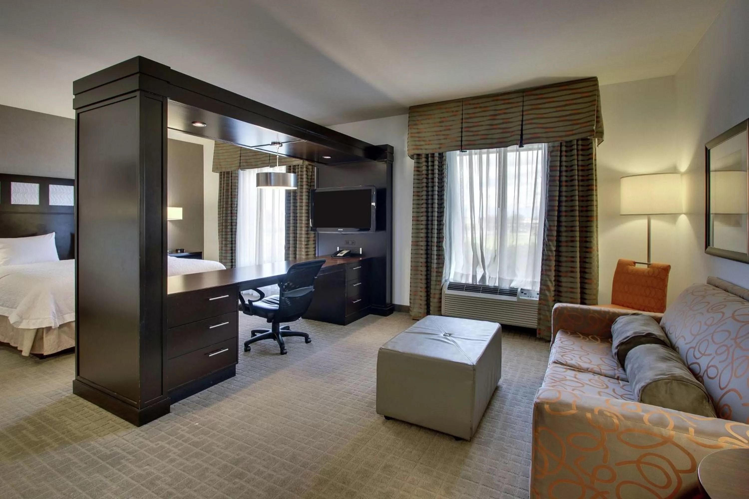 King Studio in Hampton Inn & Suites Shreveport
