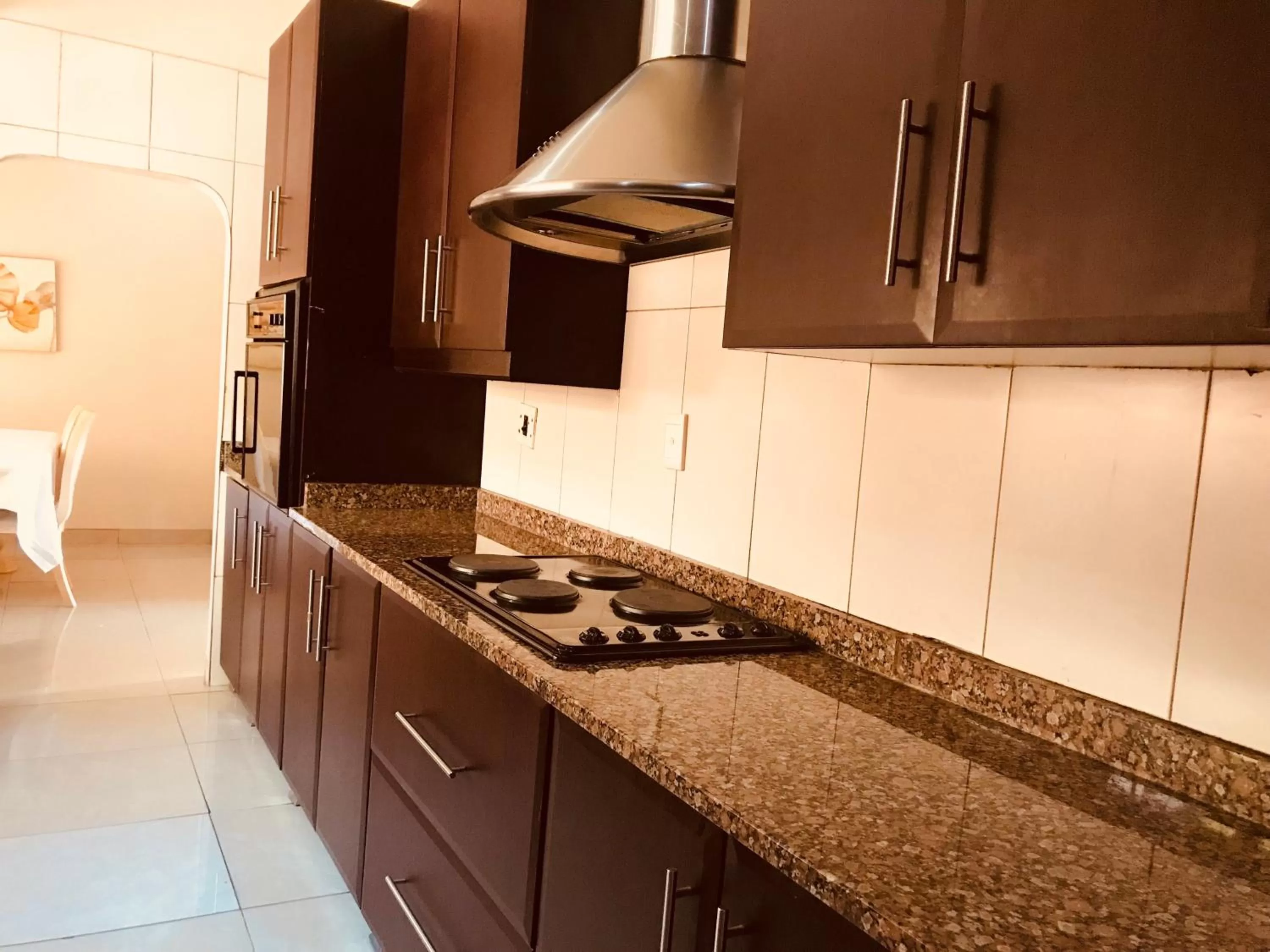 Jay and Bee Guesthouse