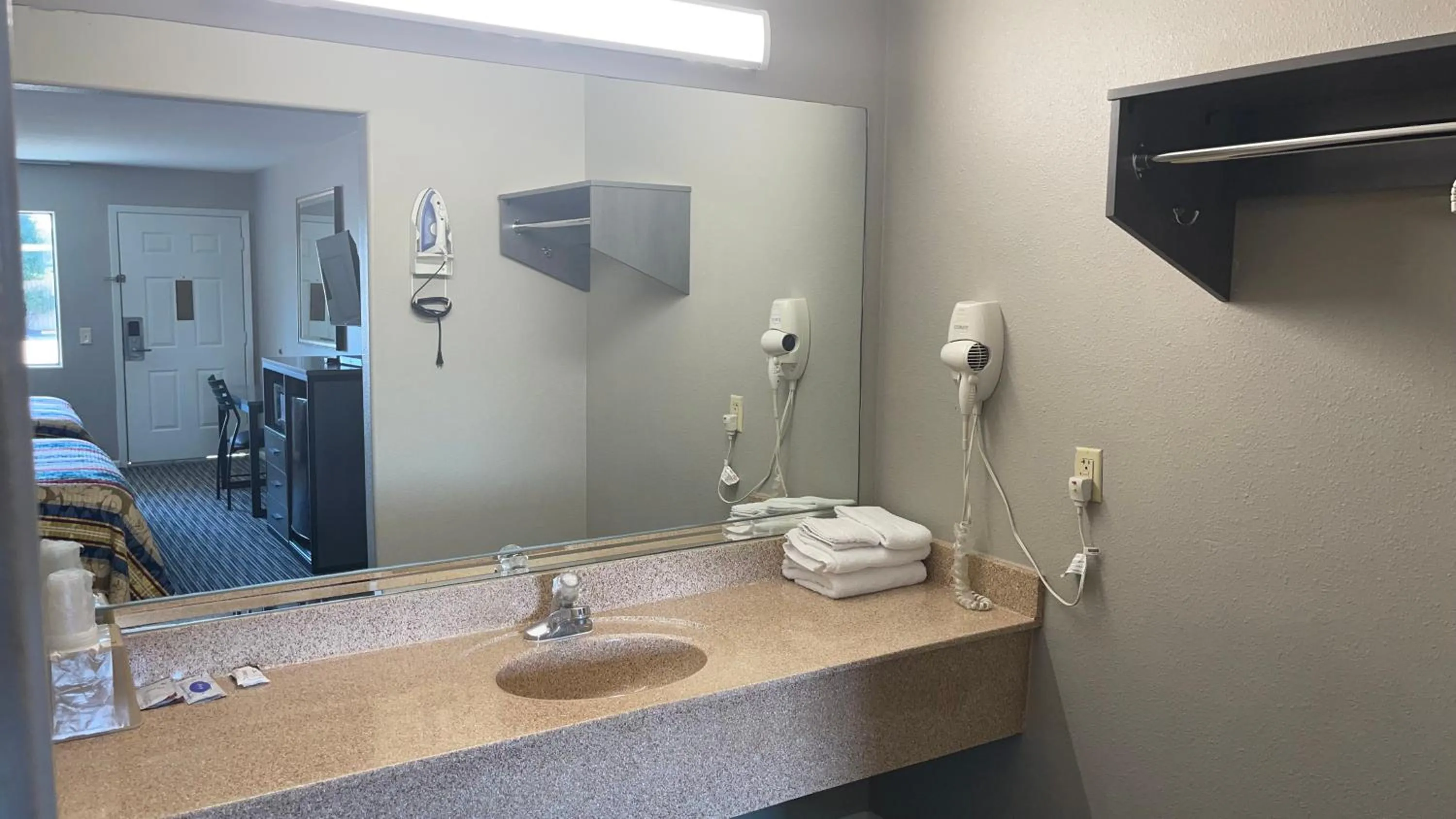 Executive Inn and Suites Houston