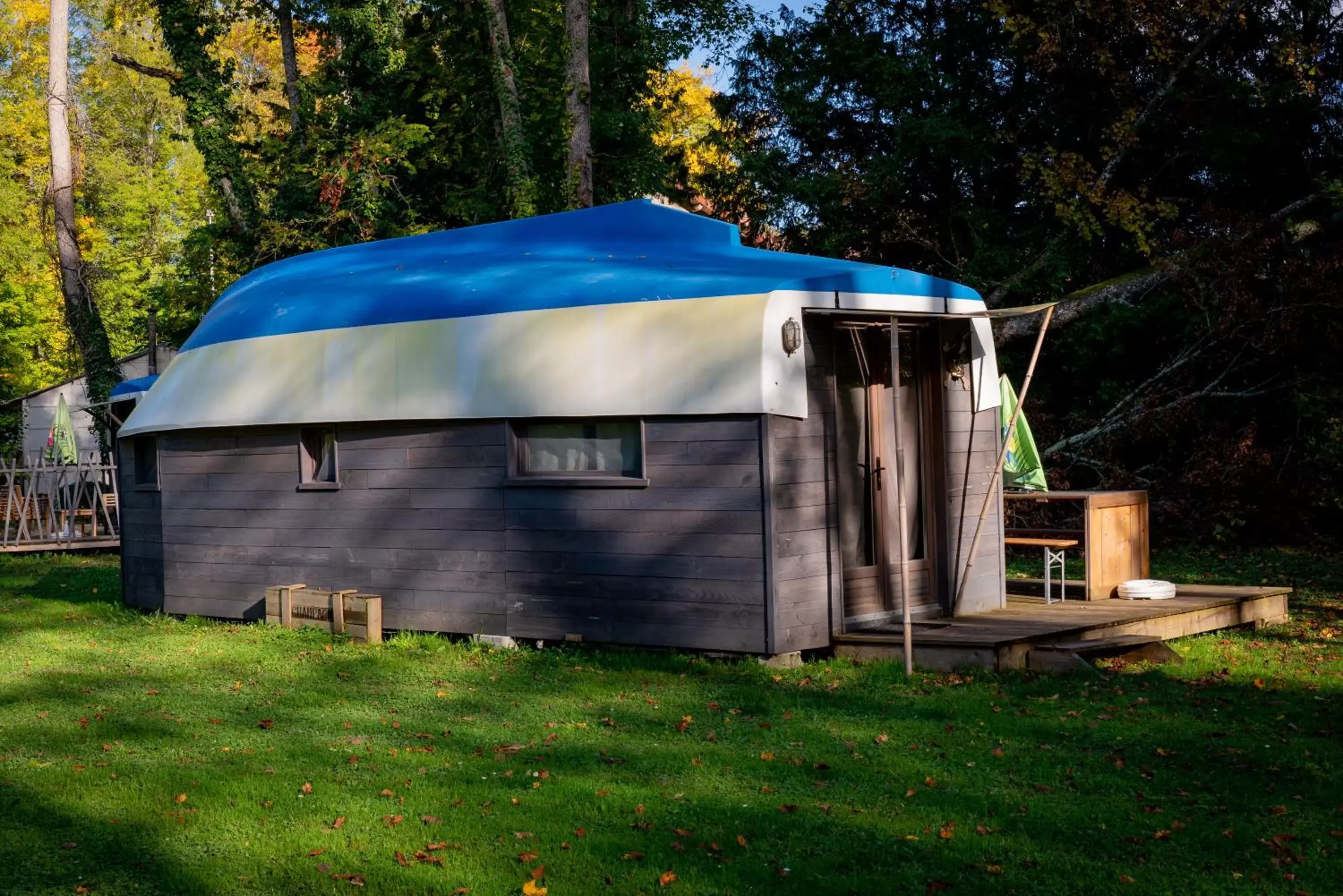 Robinson's dream in Le Village de la Champagne - Slowmoov Robinson's dream in Le Village de la Champagne - Slowmoov