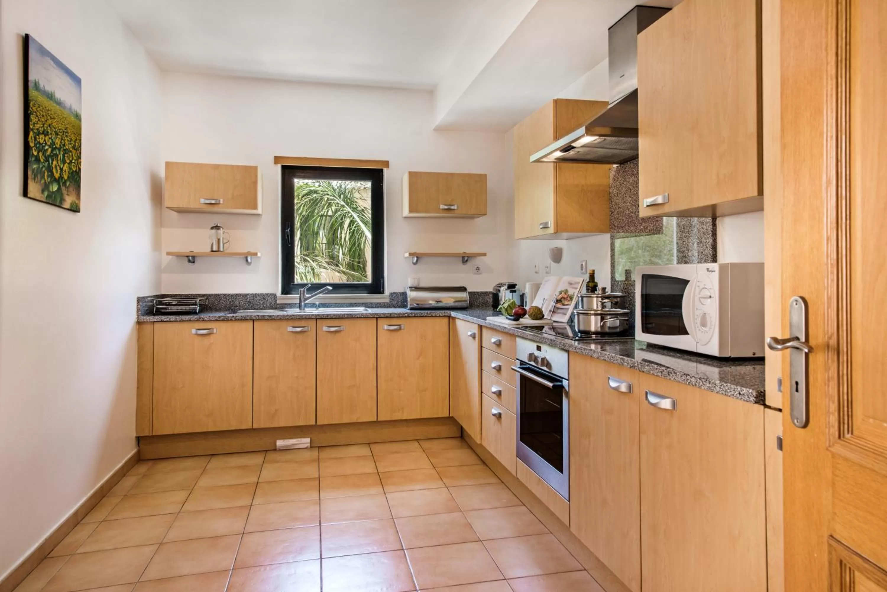 Kitchen or kitchenette in Estrela da Luz Resort