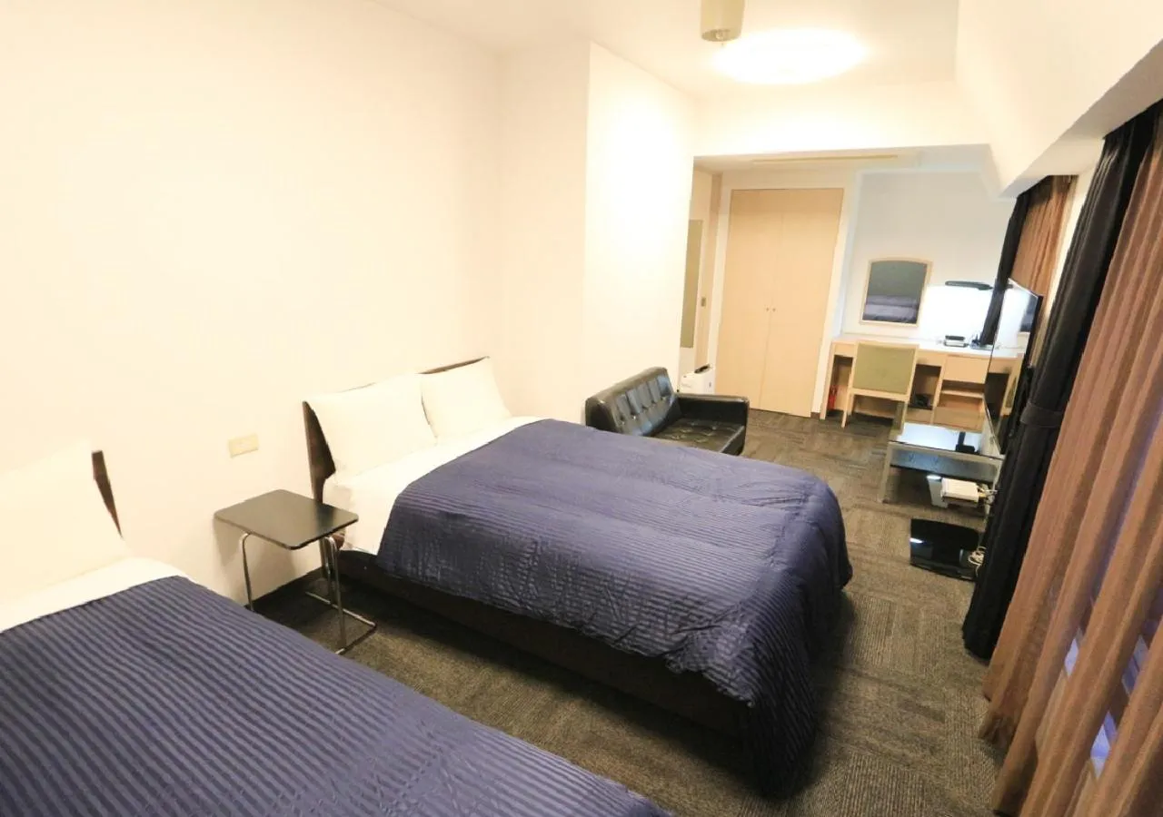 Bed in HOTEL LiVEMAX BUDGET Shinbashi