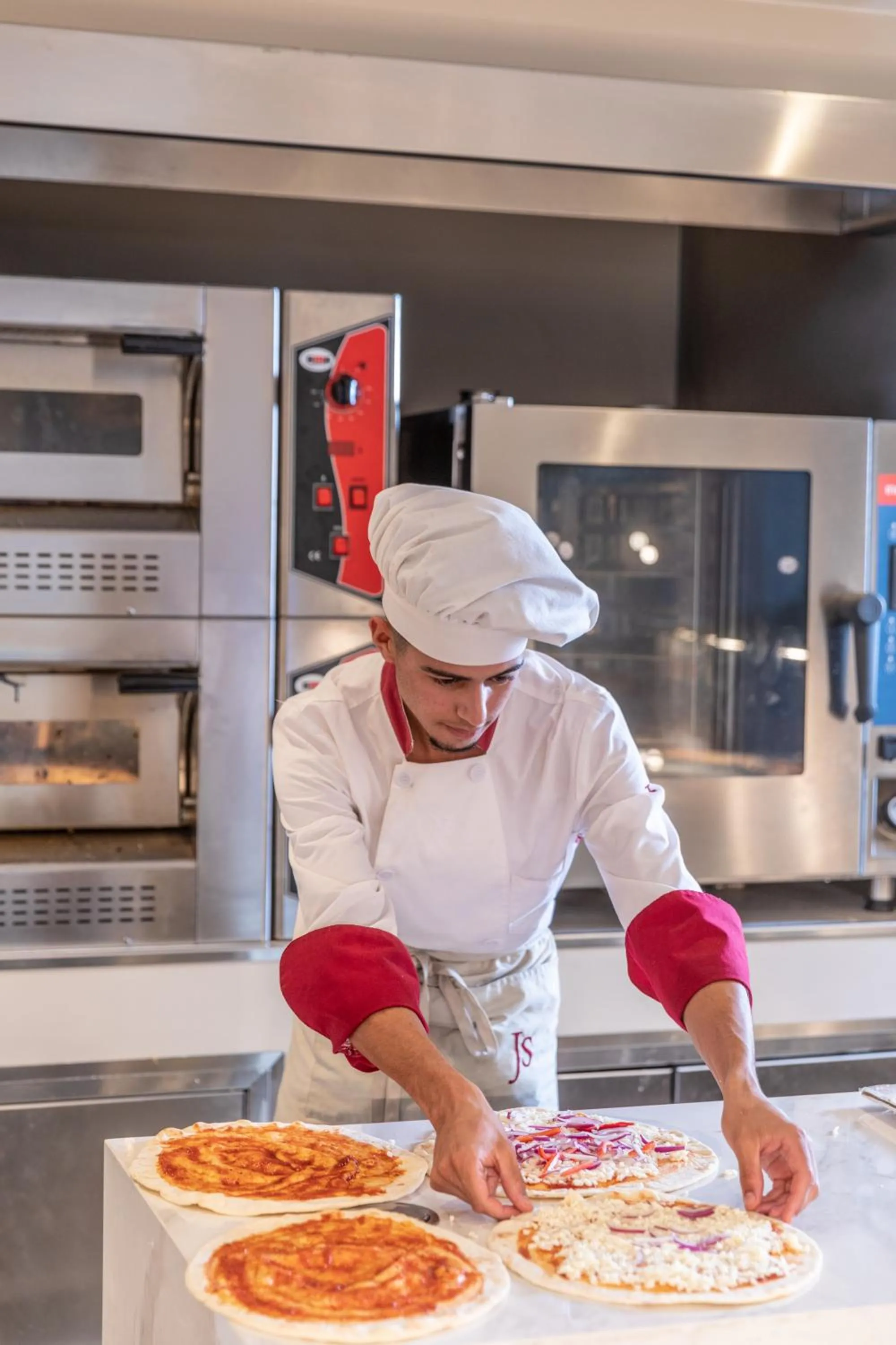 Restaurant/places to eat in JS Portocolom Suites