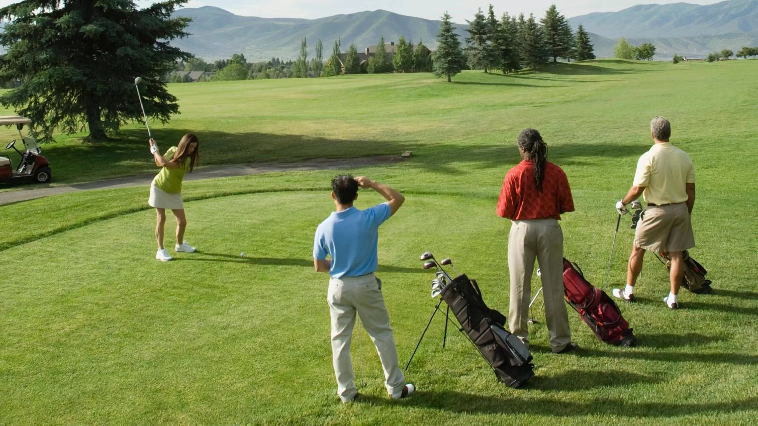 Nearby landmark in Holiday Inn Express & Suites - Valencia - Santa Clarita by IHG