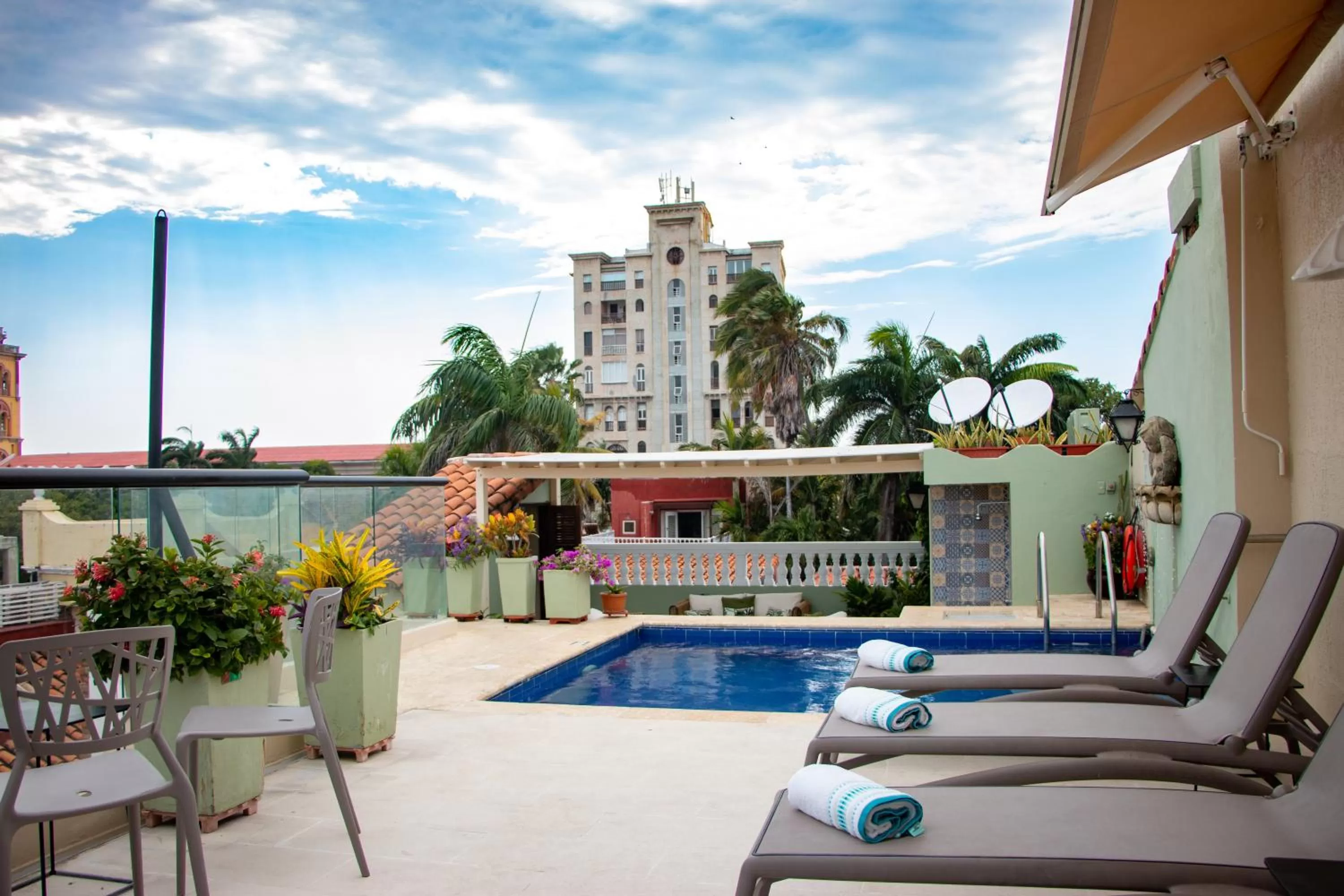 Property building in Hotel Casa La Fe