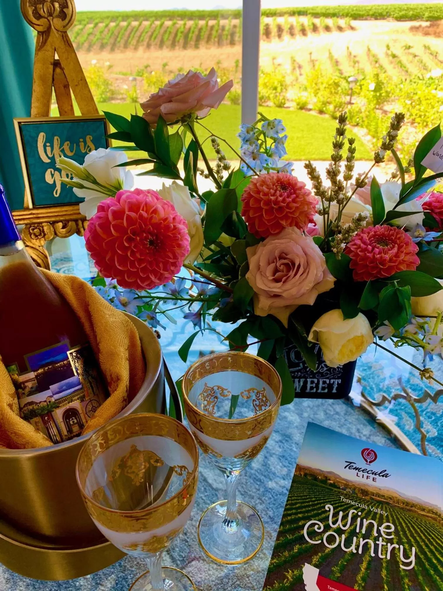 Food and drinks in Domaine Chardonnay