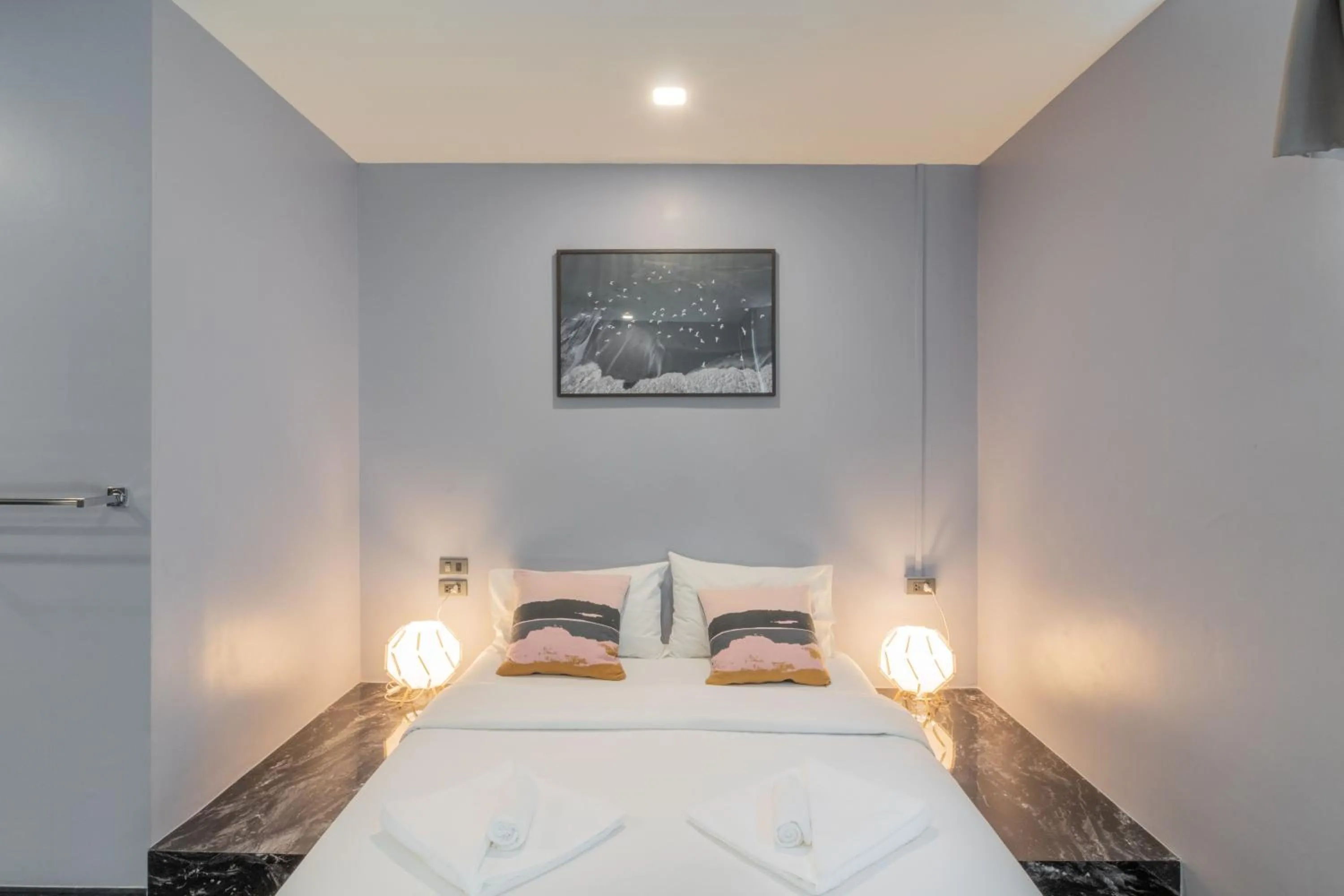 Bed in CheQinn Hostel - Sukhumvit 4 Nana Plaza