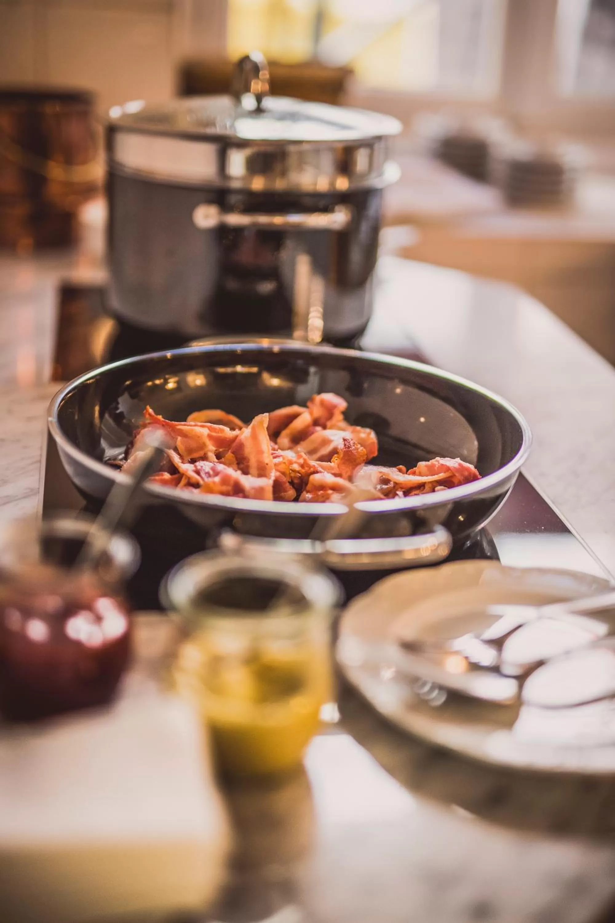 Buffet breakfast in HENRI Hotel Berlin Kurfürstendamm