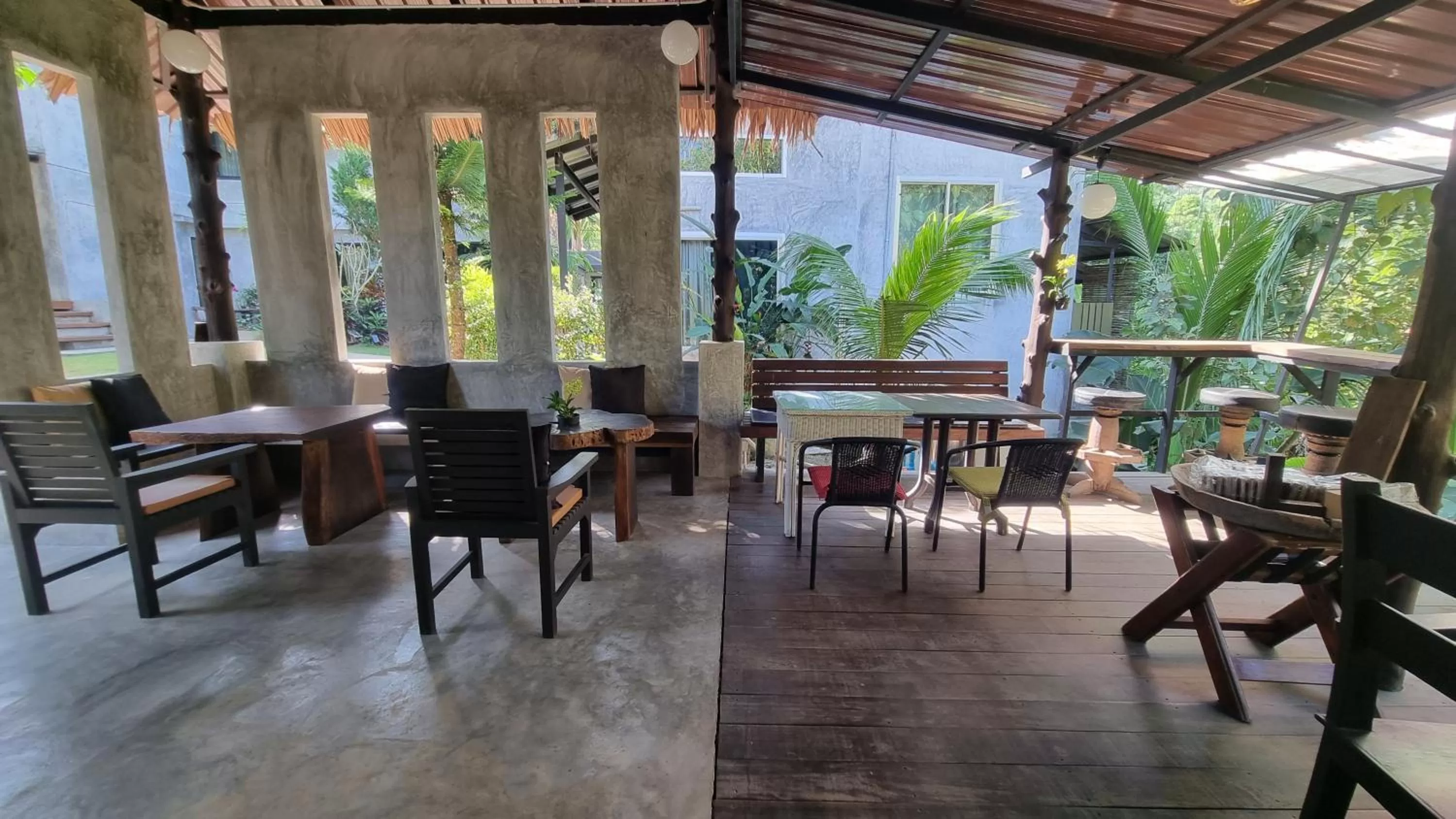 Dining area, Restaurant/Places to Eat in Aonang Third Place Hometel