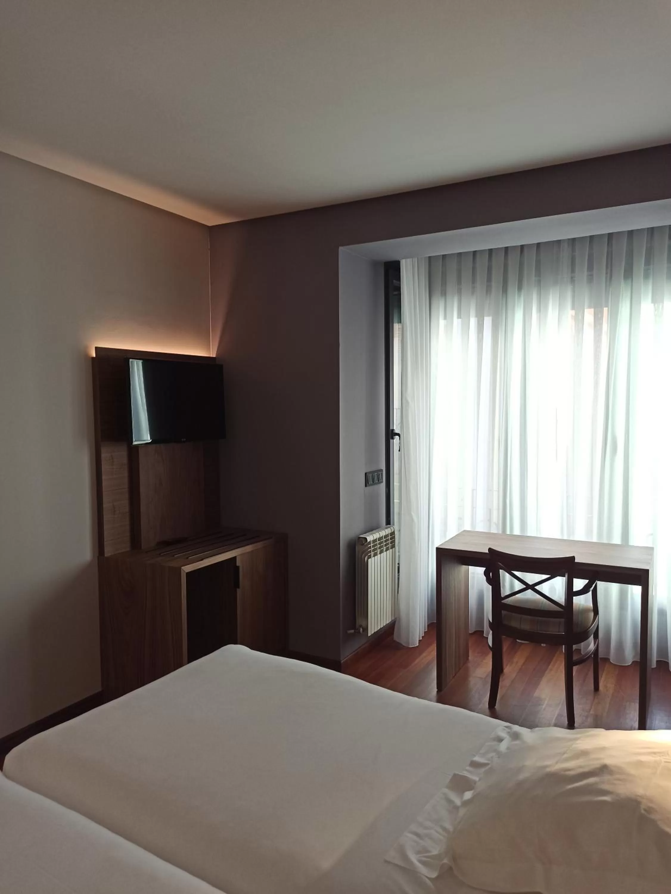 Bedroom, Bed in ARVA Spa París