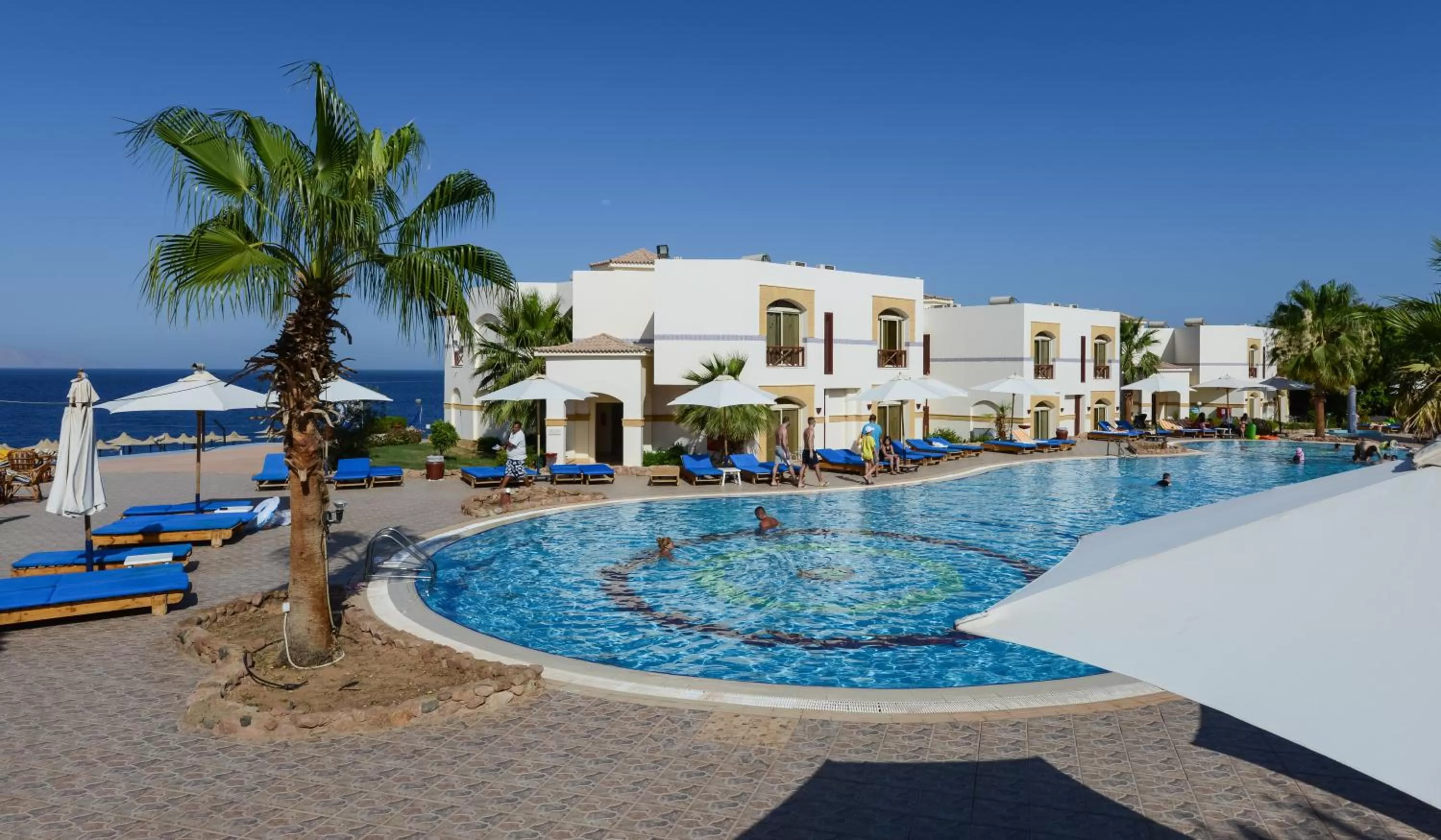 Swimming pool in Amphoras Blu Ultra-AI Adults Friendly
