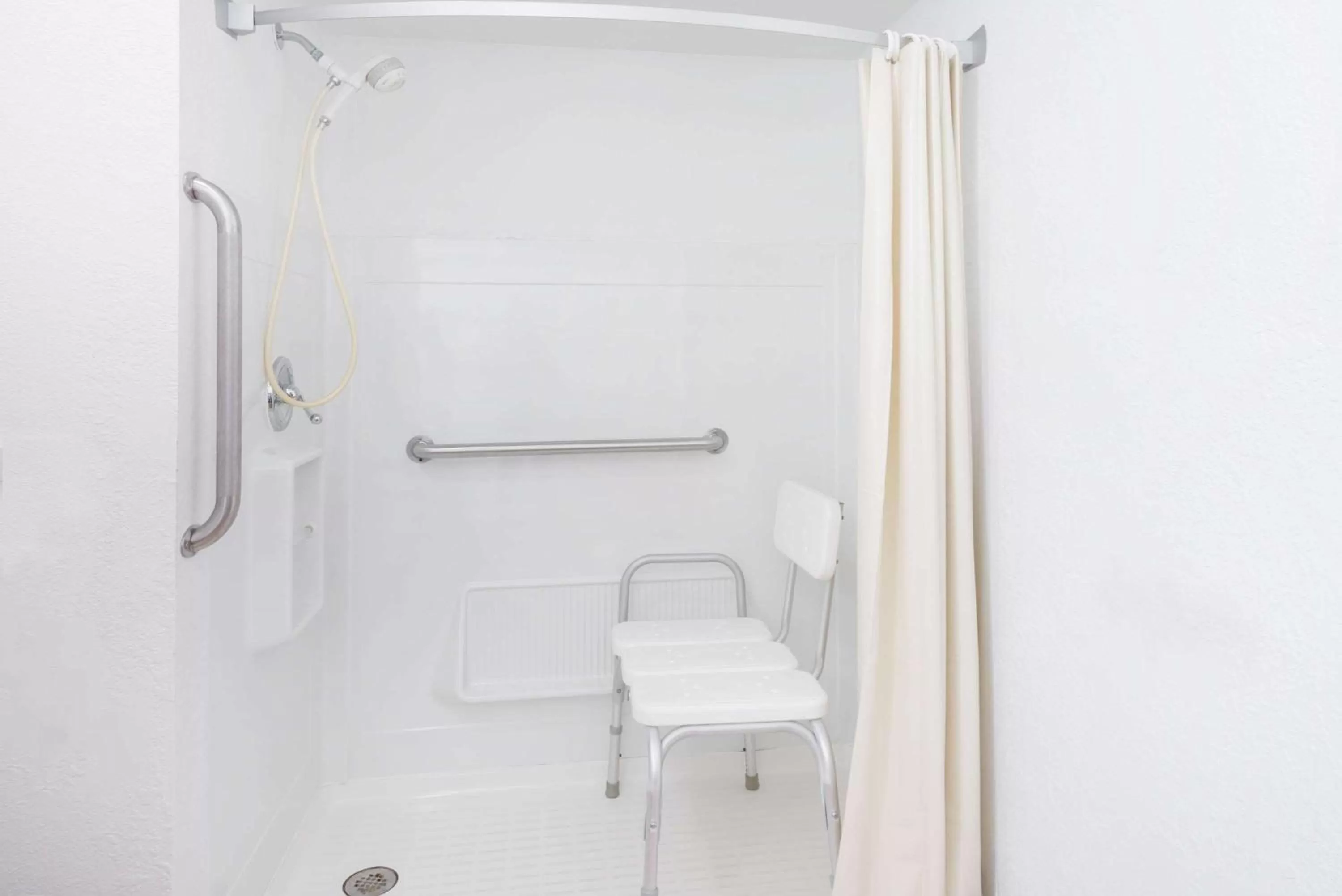 Bathroom in Super 8 by Wyndham Newcomerstown