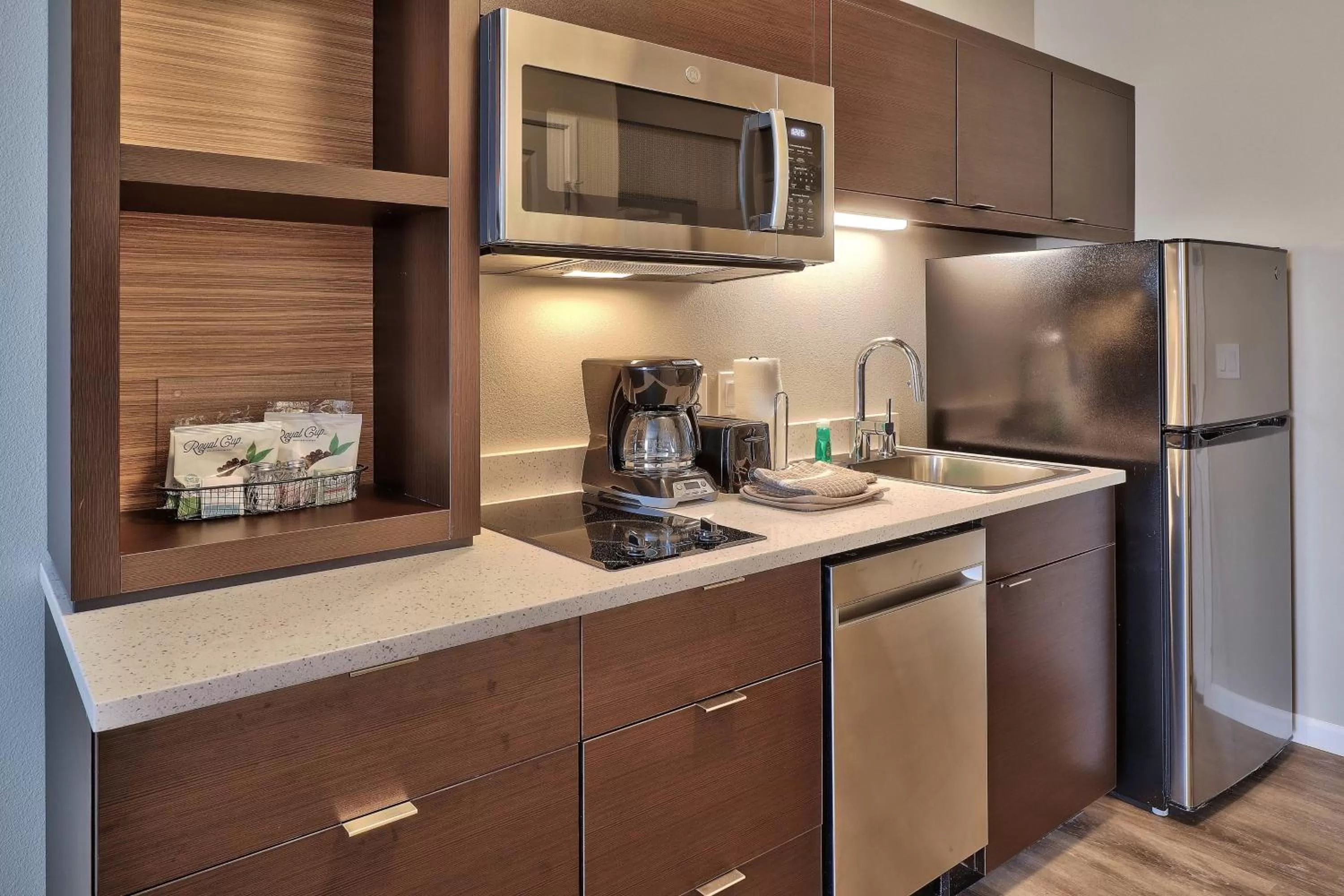 Kitchen or kitchenette in TownePlace Suites by Marriott Albuquerque Old Town