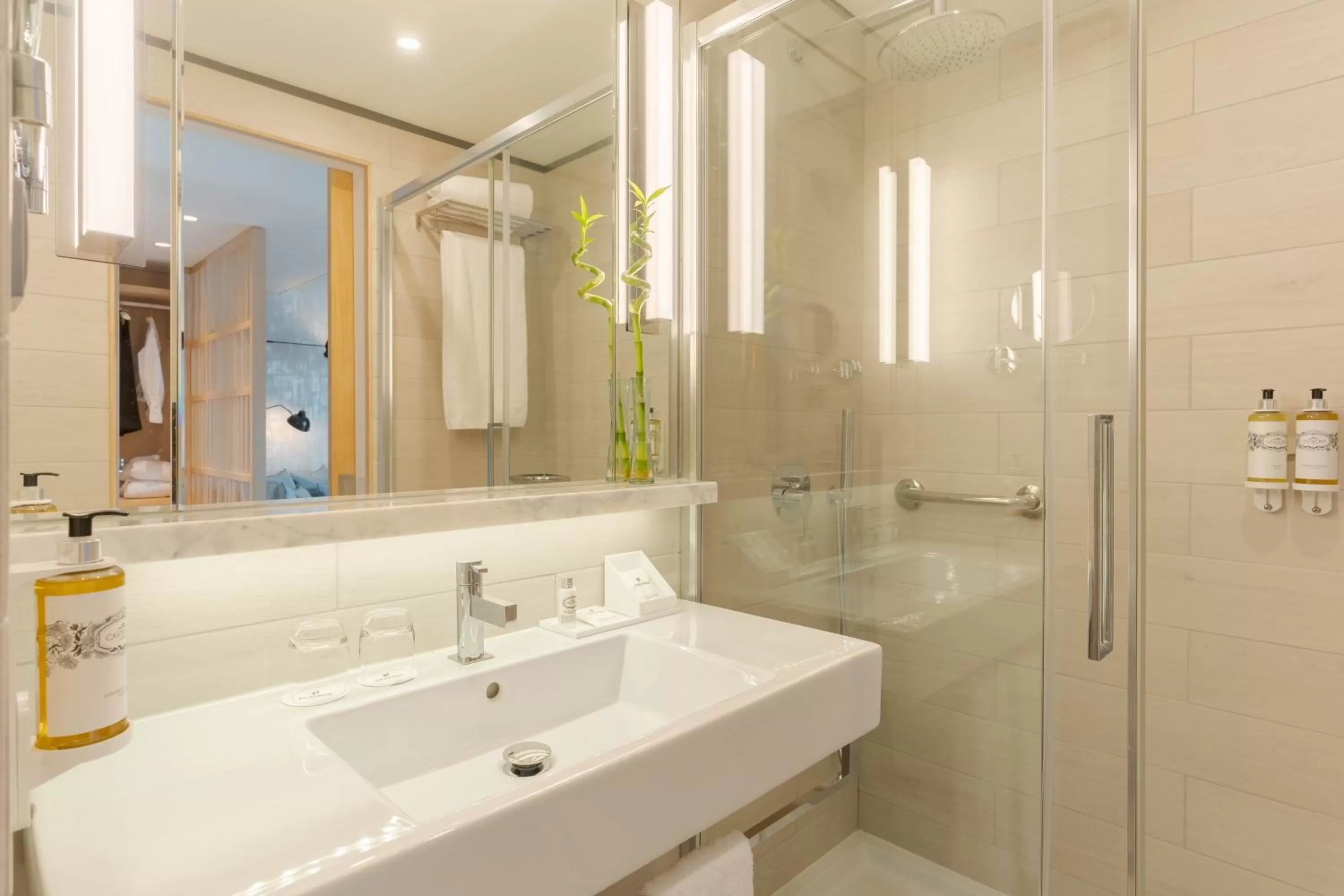 Bathroom in Pestana Douro Riverside - Preferred Hotels & Resorts, Lifestyle