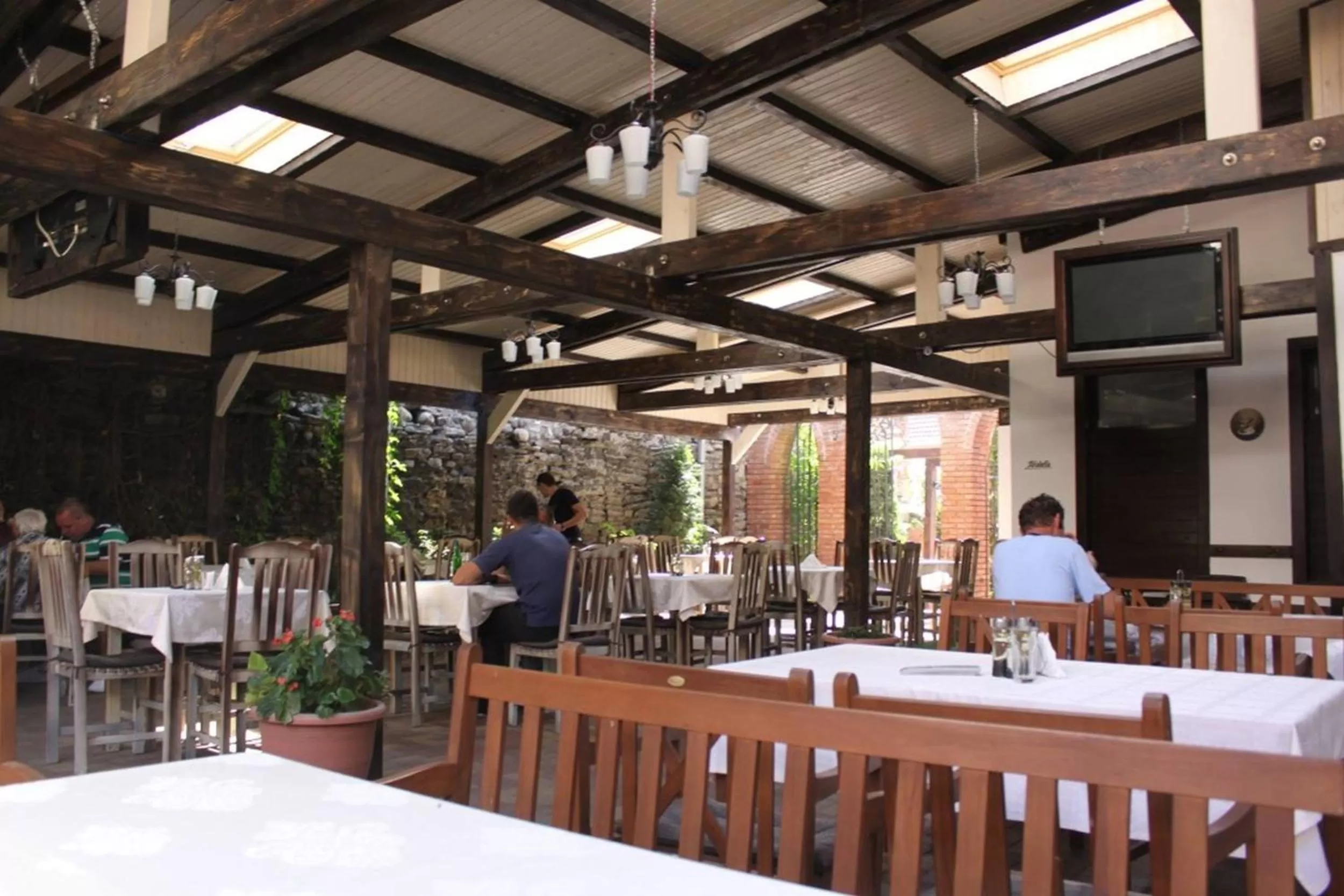 Summer in Cazare Turn Sebes