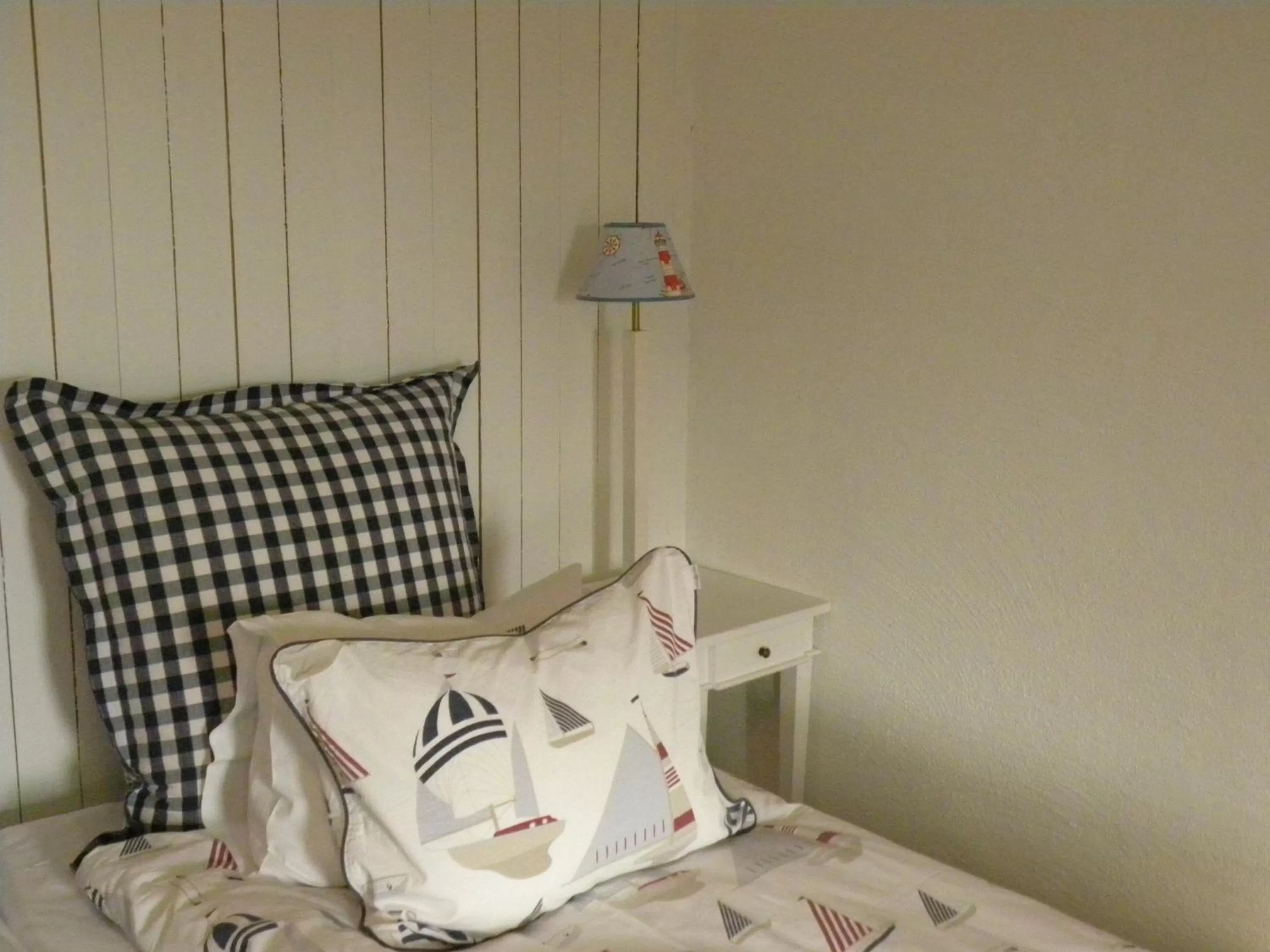 Decorative detail, Bed in Glimminge Bed & Breakfast