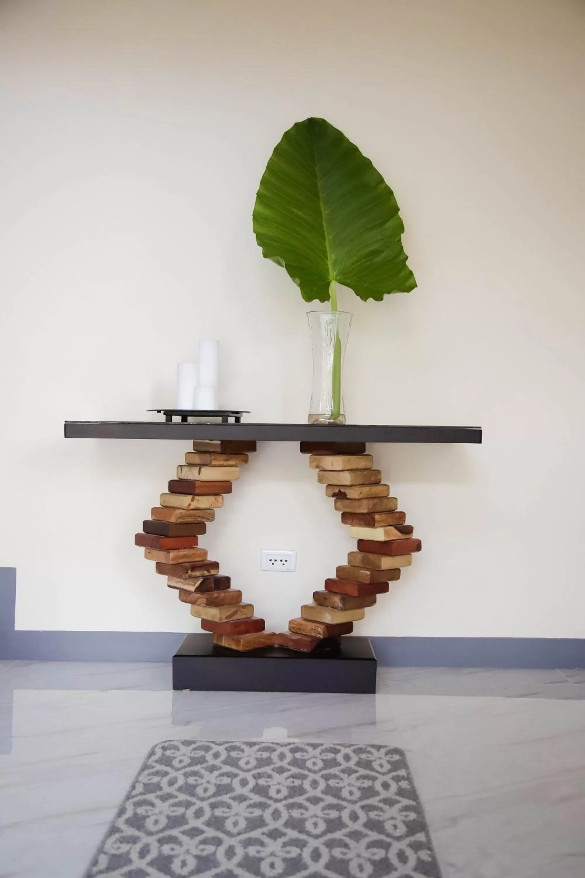 Property building in Bella Villa Coron