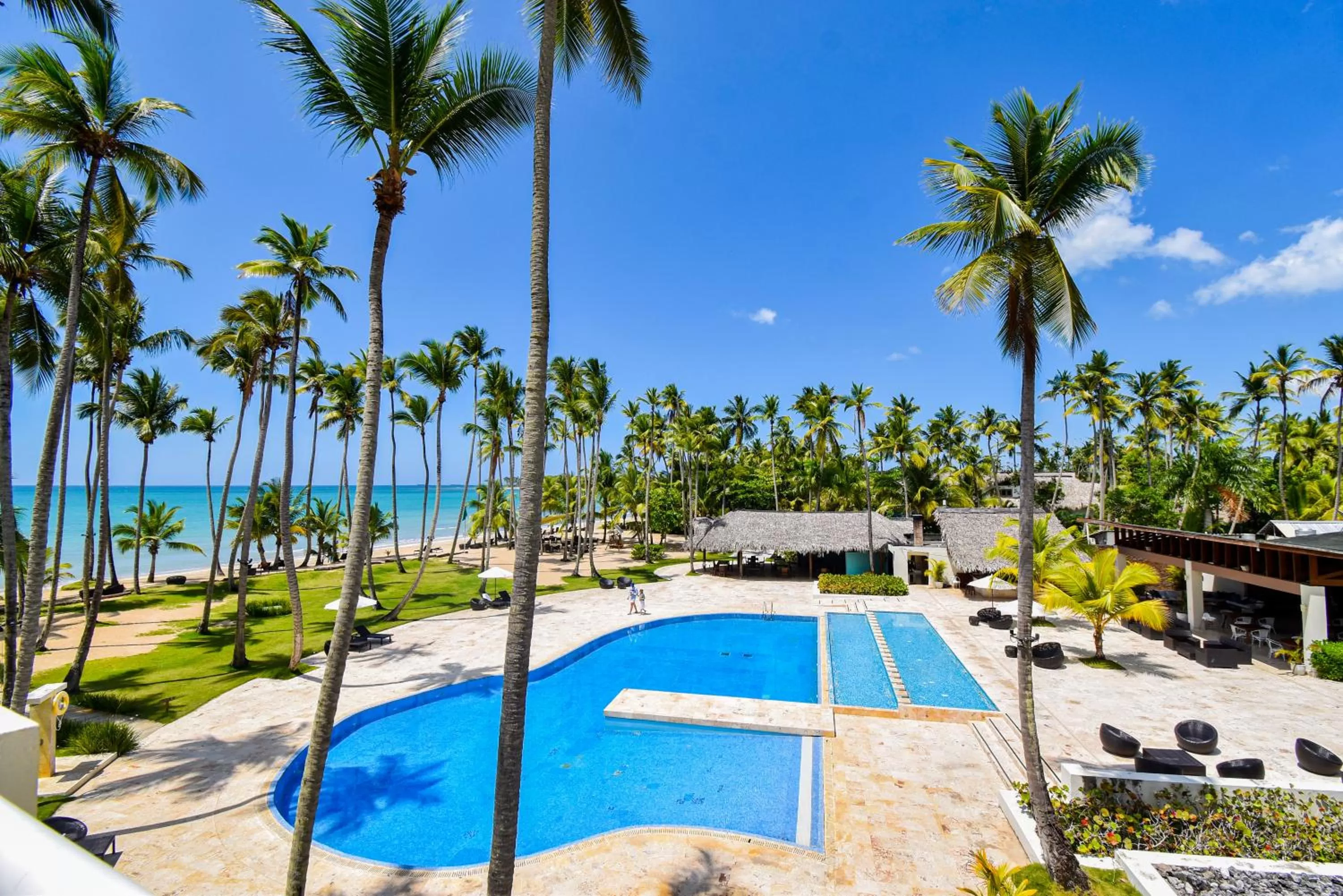 Pool view in Coson Bay