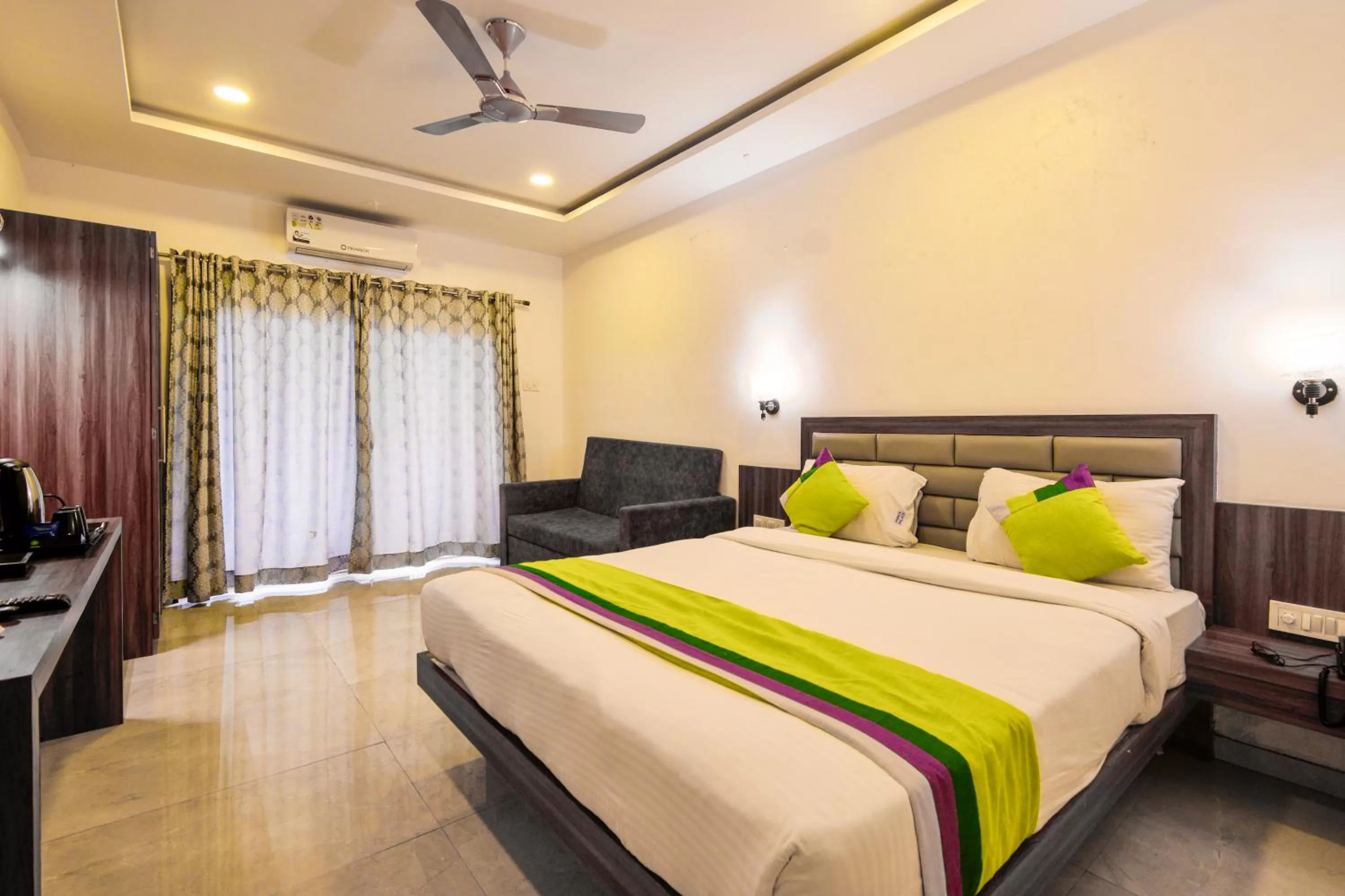 Bedroom, Bed in Treebo Prince Palace