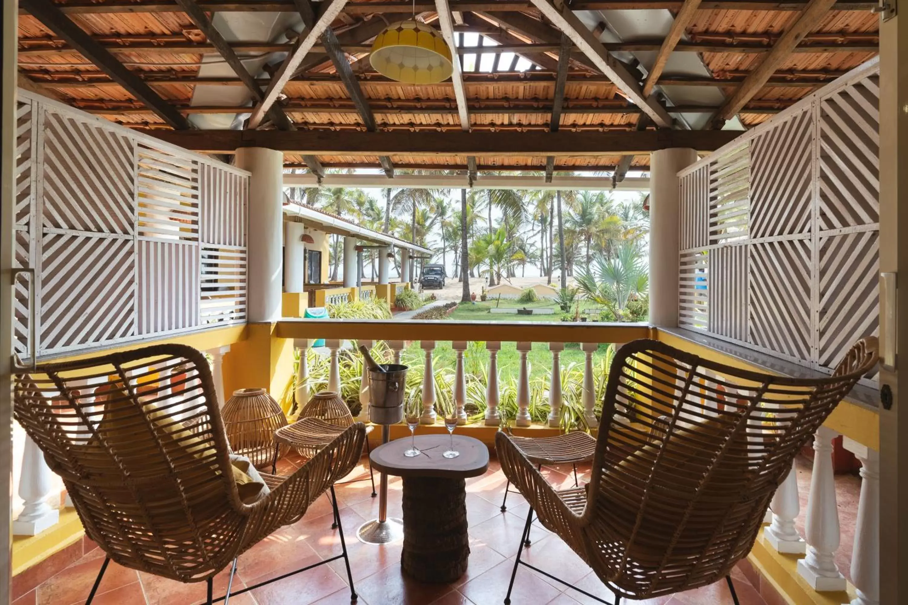 King Reef Suite with Sea View - single occupancy - Pet friendly in C Roque Beach Resort King Reef Suite with Sea View - single occupancy - Pet friendly in C Roque Beach Resort