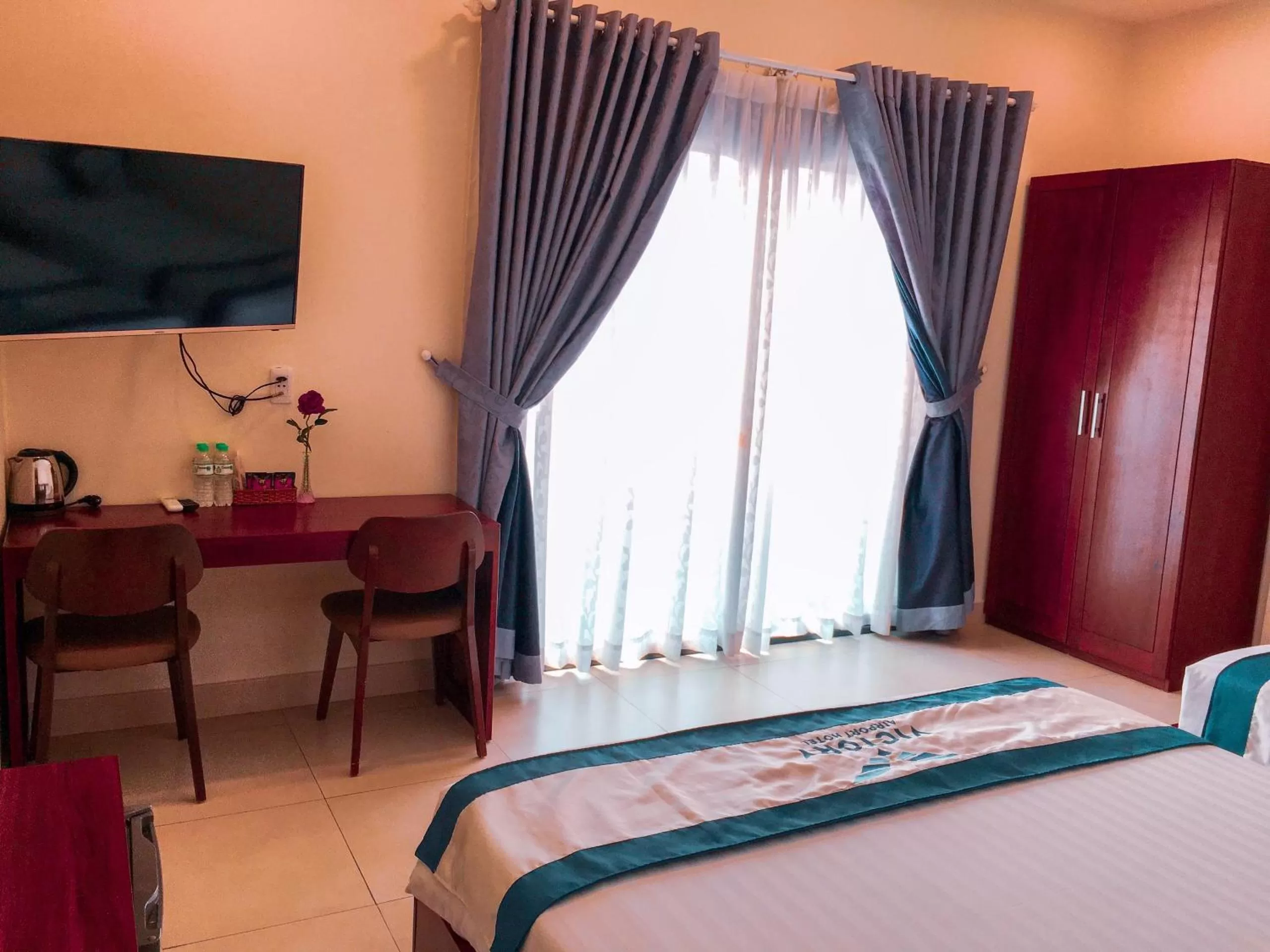 Bed in Victory Airport Hotel