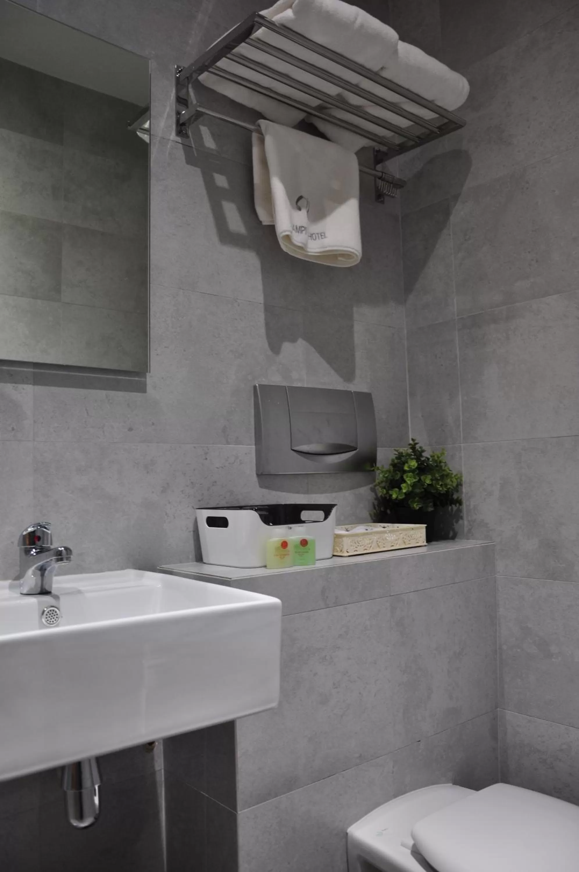 Bathroom in Champion Hotel