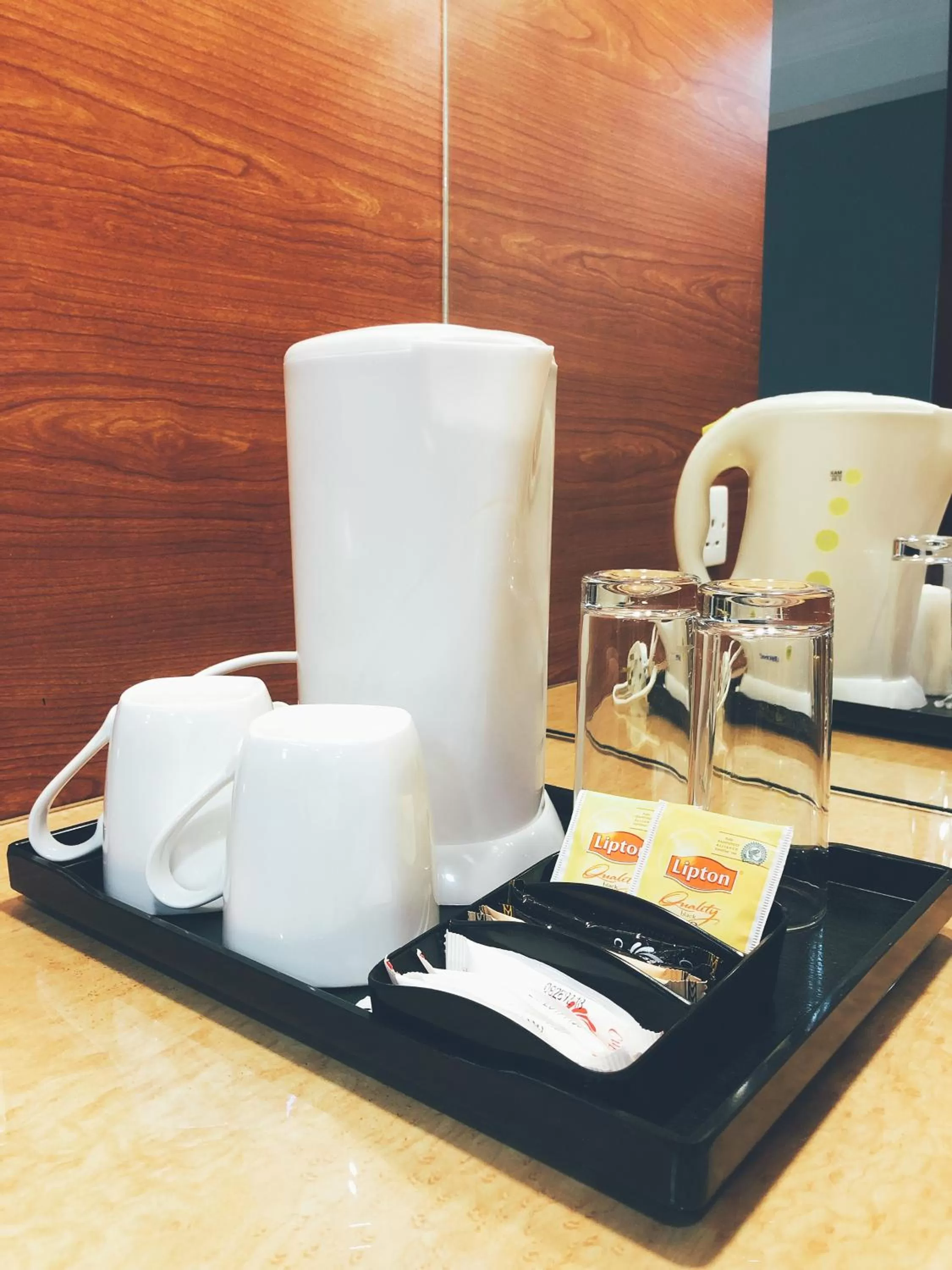 Coffee/tea facilities in Classic Hotel