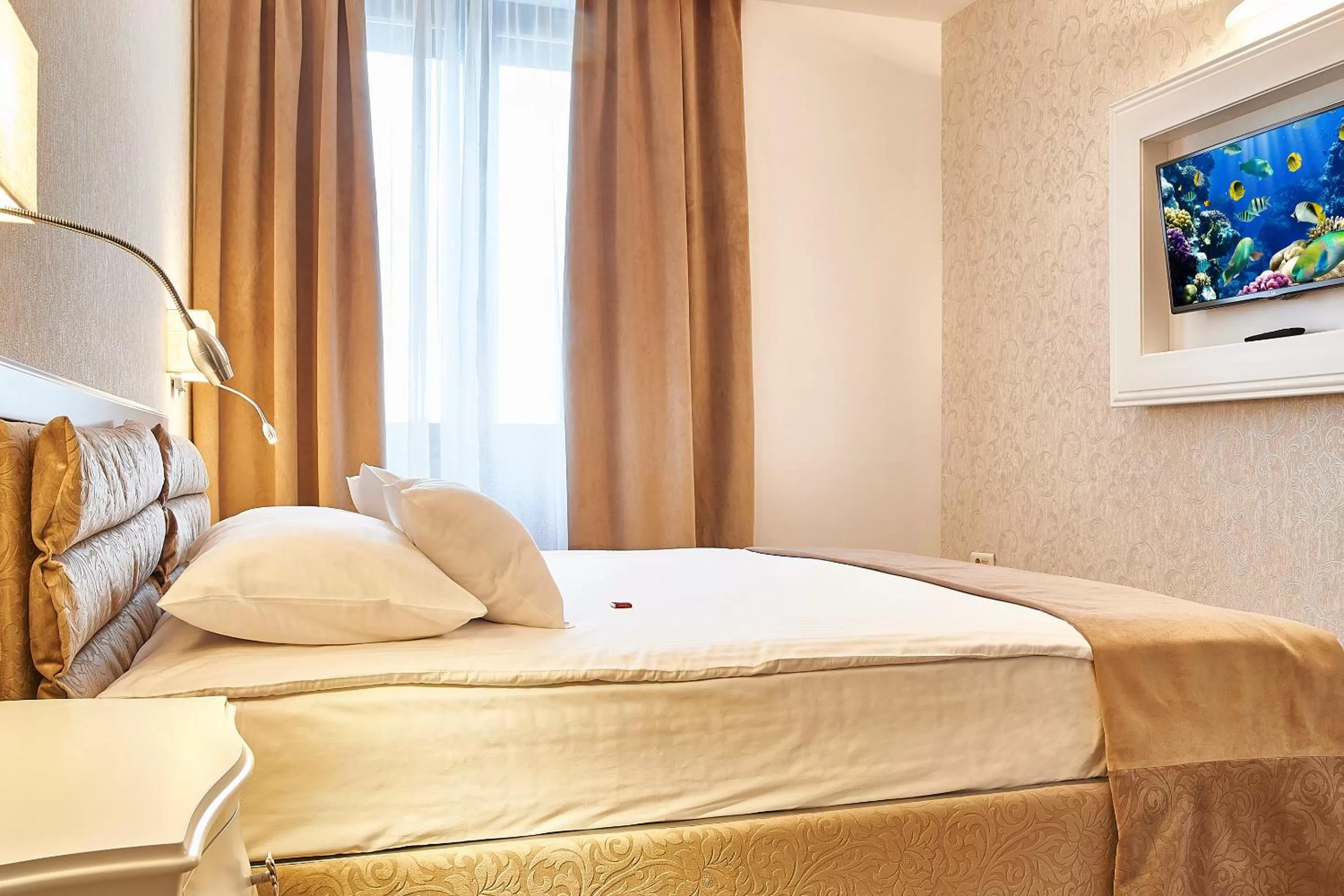 Bed in Continental Forum Sibiu