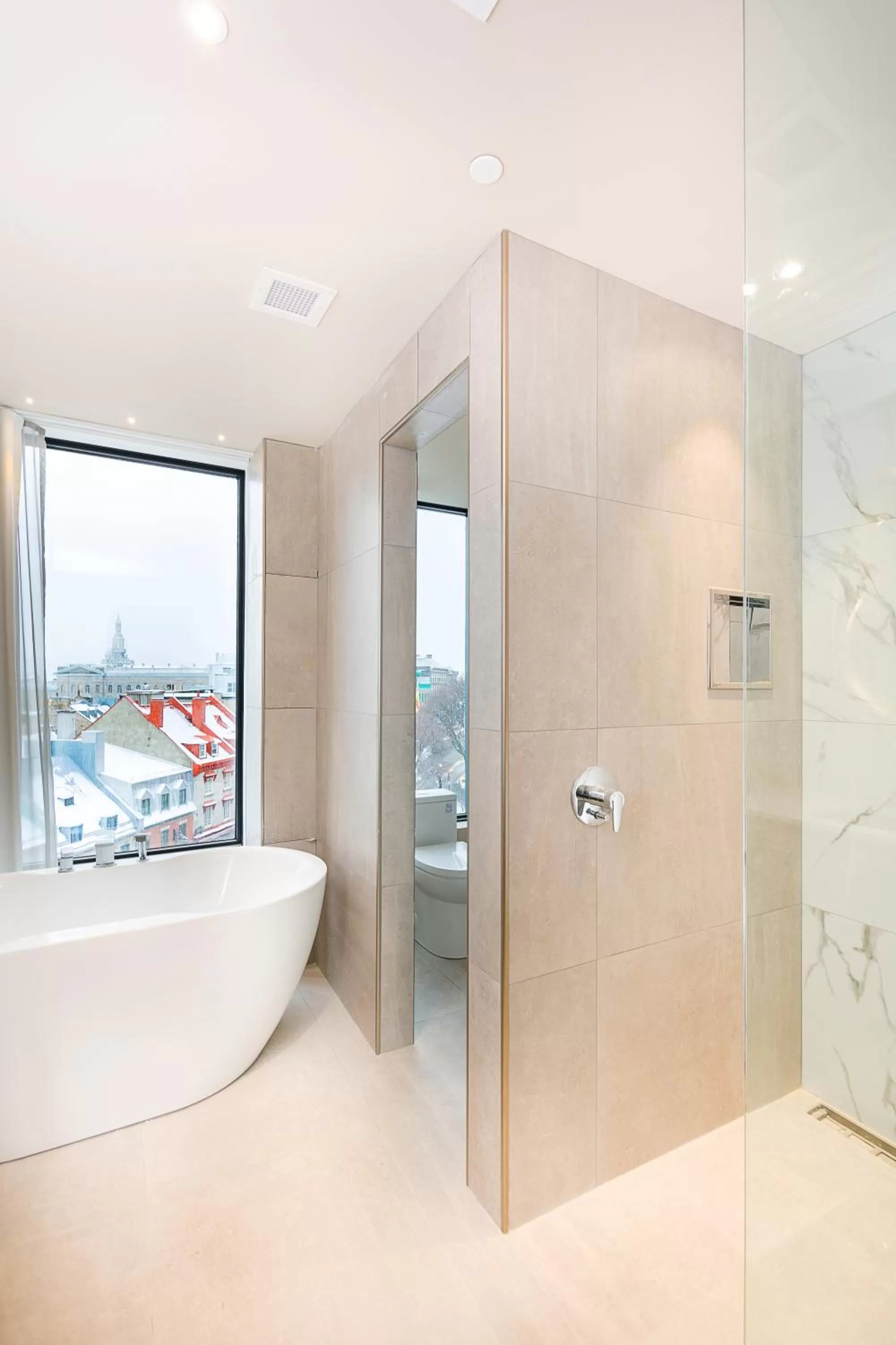 Bathroom in Monsieur Jean - Hôtel Particulier